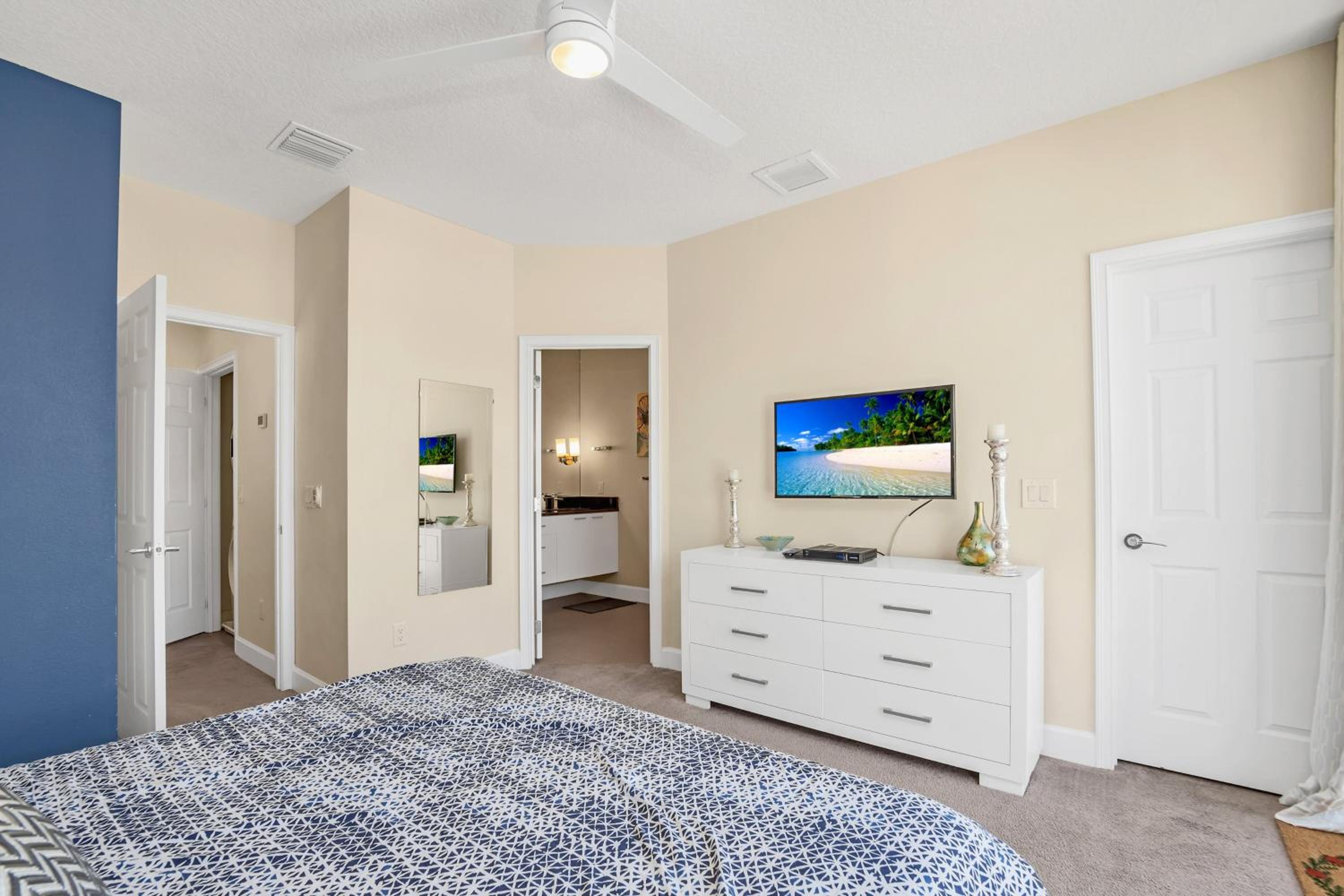 Serenity - 3 Bed 3 Baths TOWNHOME