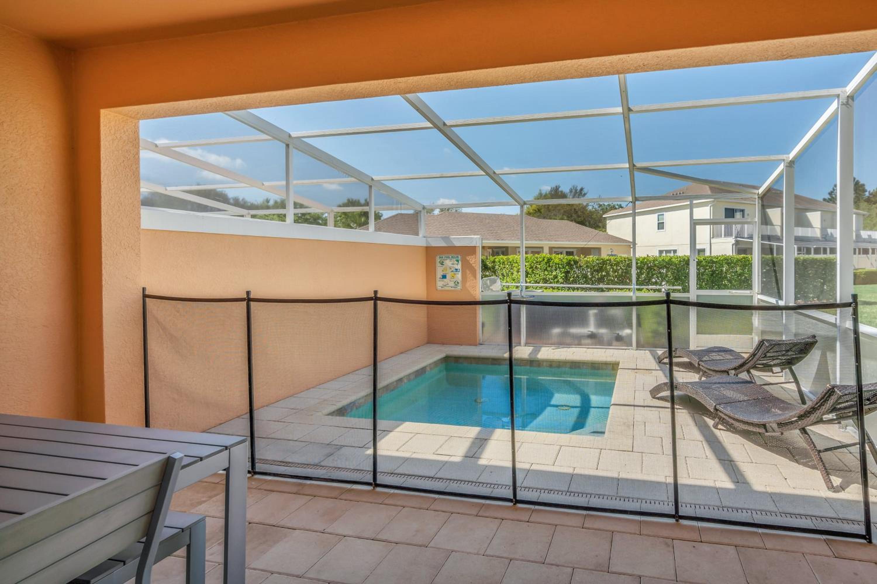 Serenity - 3 Bed 3 Baths TOWNHOME