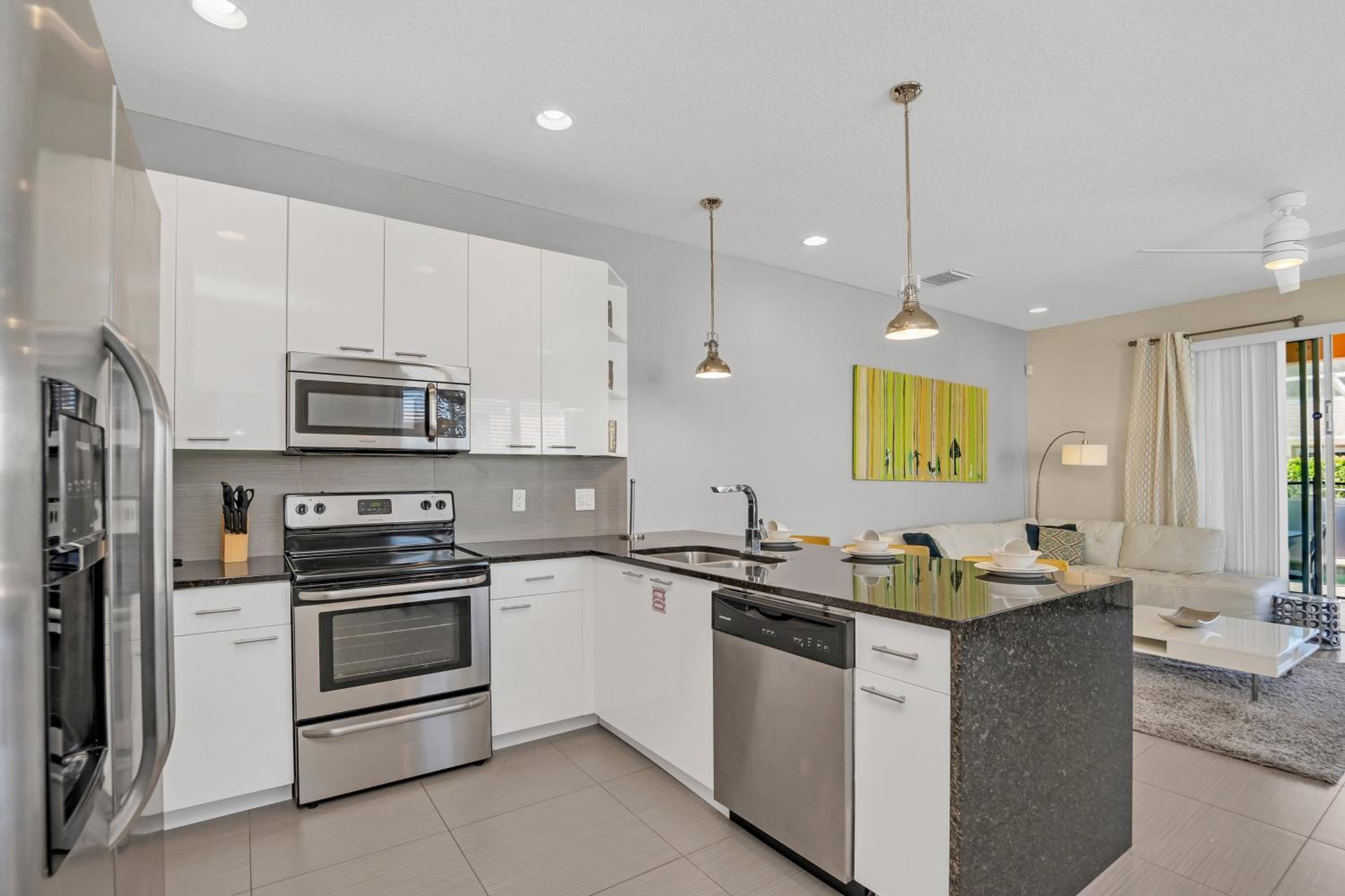 Serenity - 3 Bed 3 Baths TOWNHOME