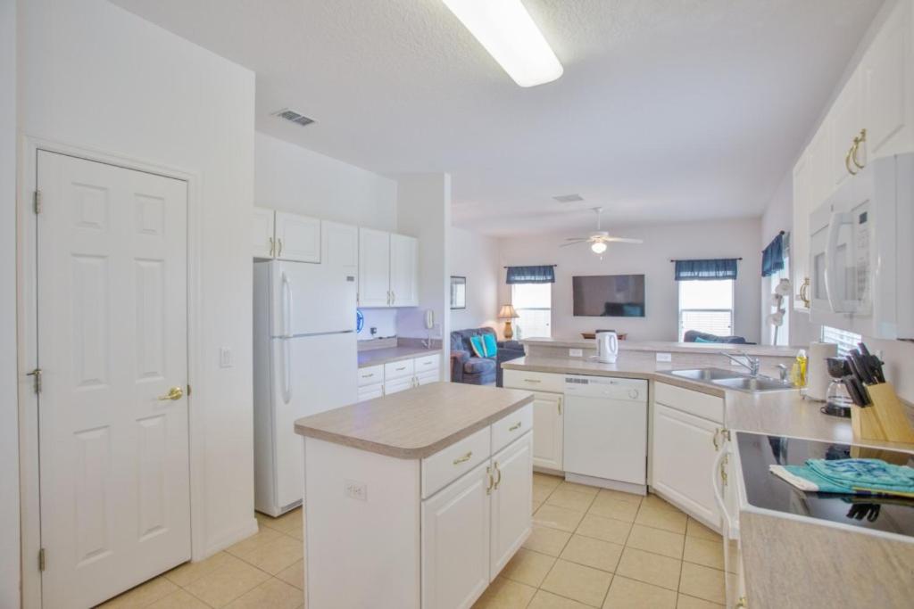 Highgate at Legacy Park - 4 Bed 3 Baths VILLA view 4