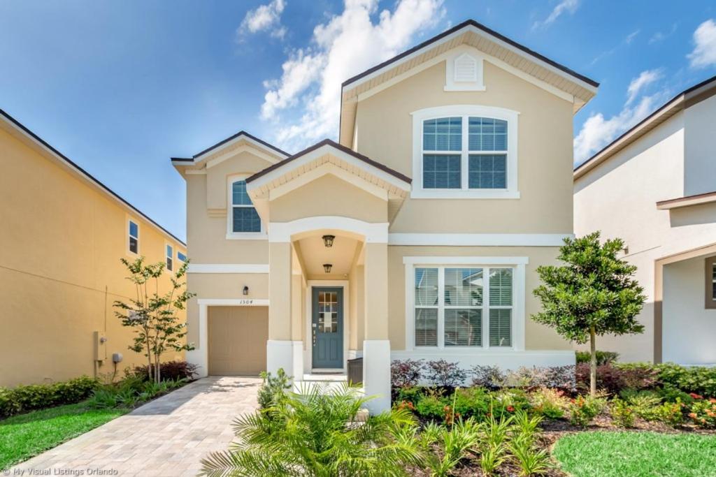 Solara Resort - 6 Bed 5 Baths VILLA view 2