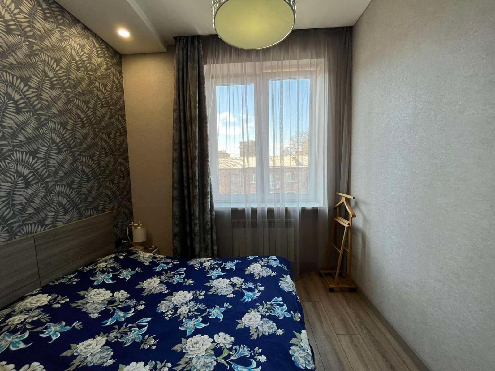 Modern Apartament in Vaxarshyan Str.