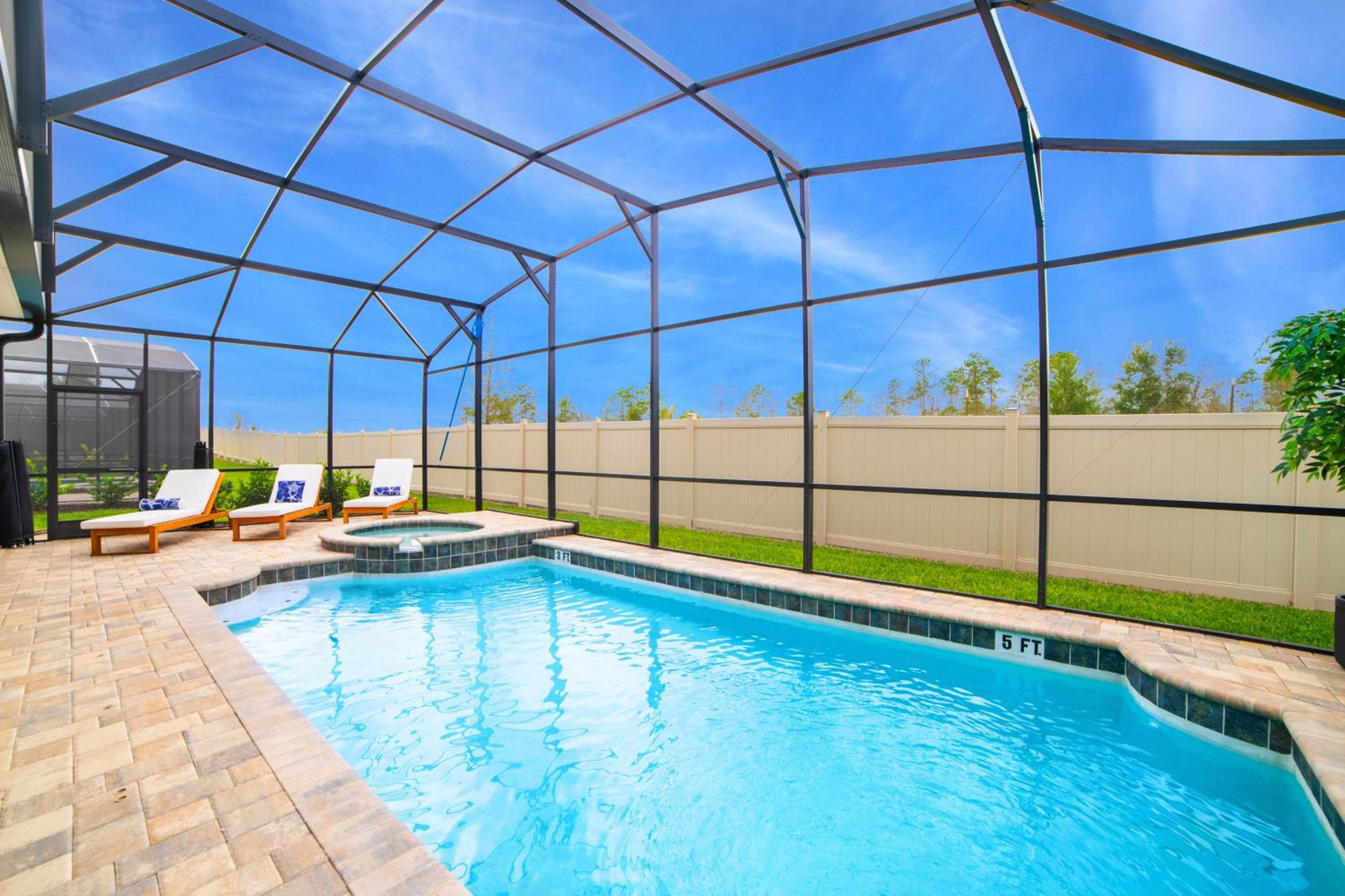 Solara Resort - 9 Bed 7 Baths VILLA