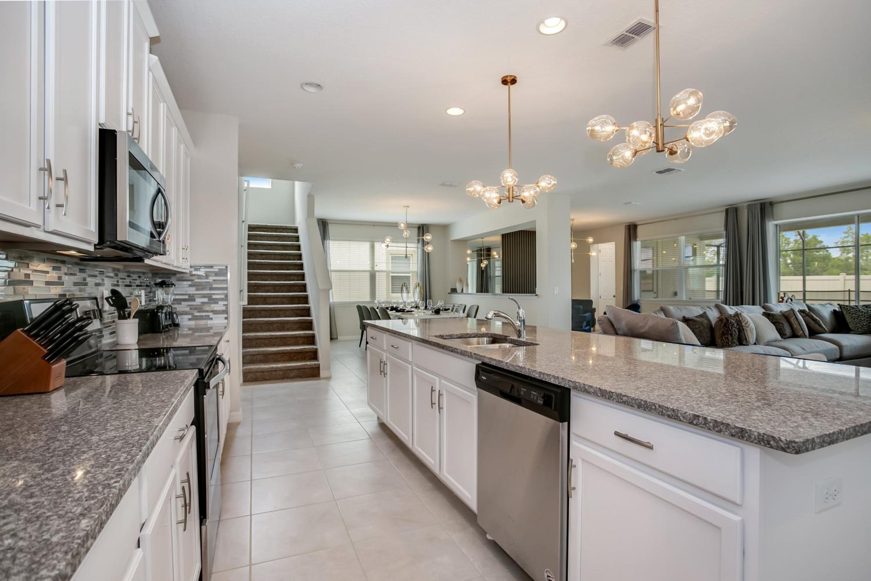 Solara Resort - 9 Bed 7 Baths VILLA