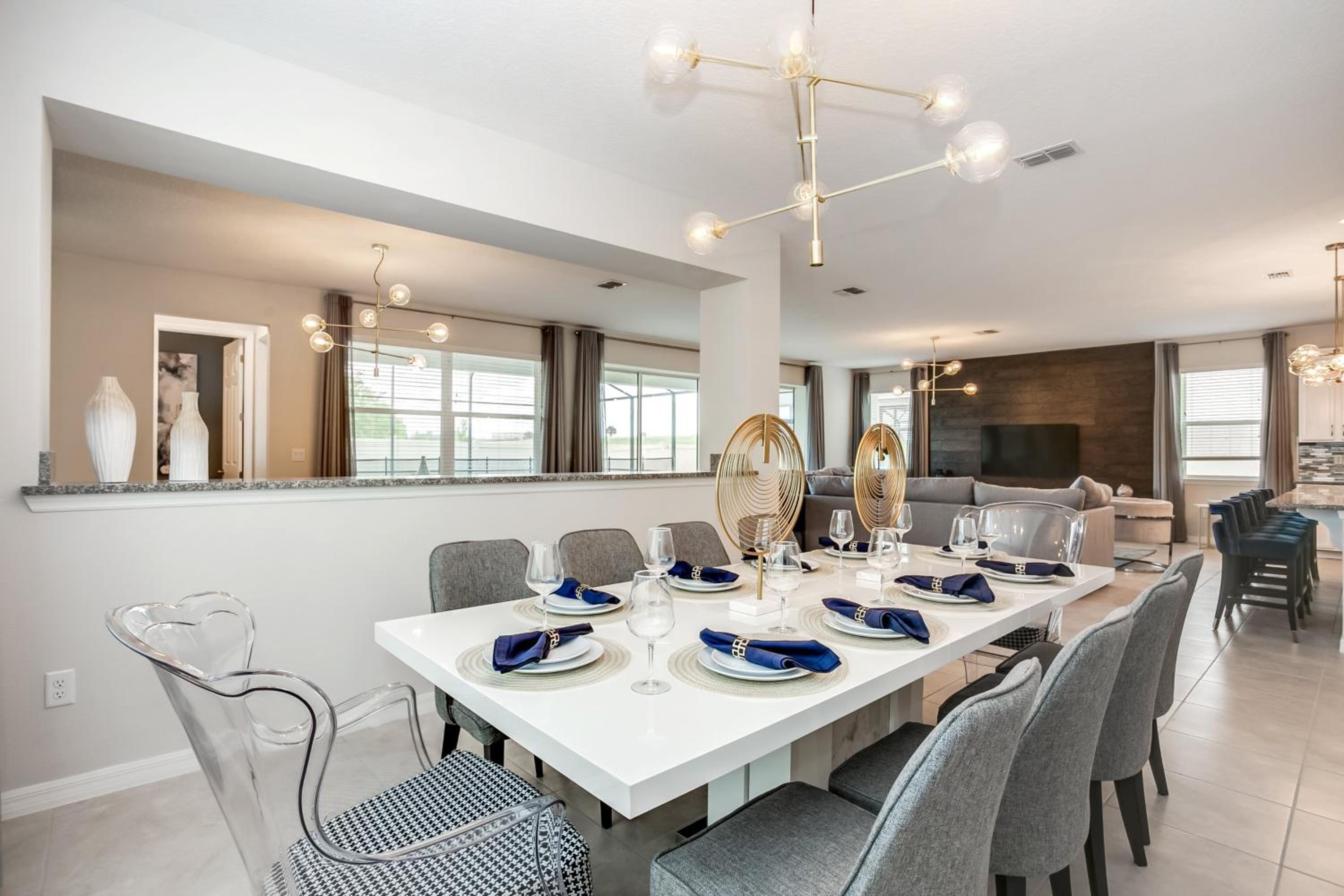 Solara Resort - 9 Bed 7 Baths VILLA
