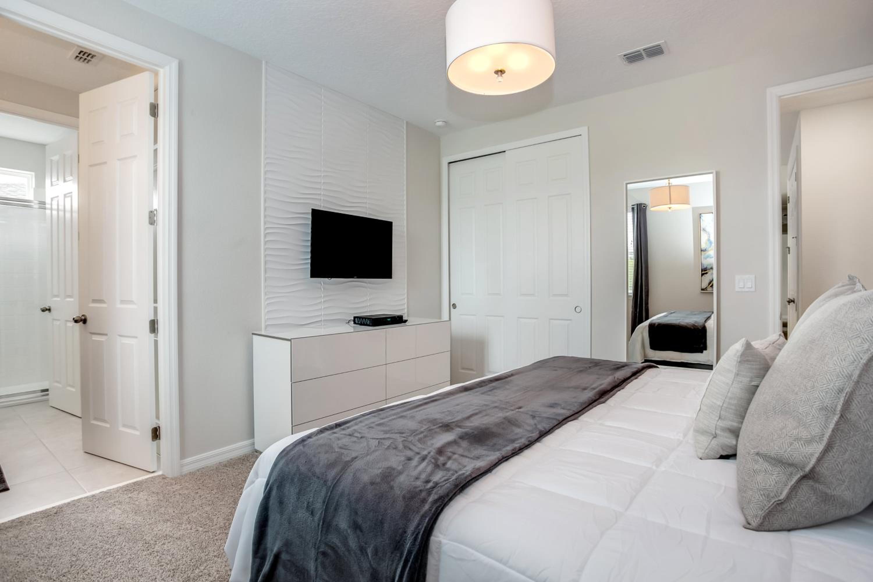Solara Resort - 9 Bed 7 Baths VILLA