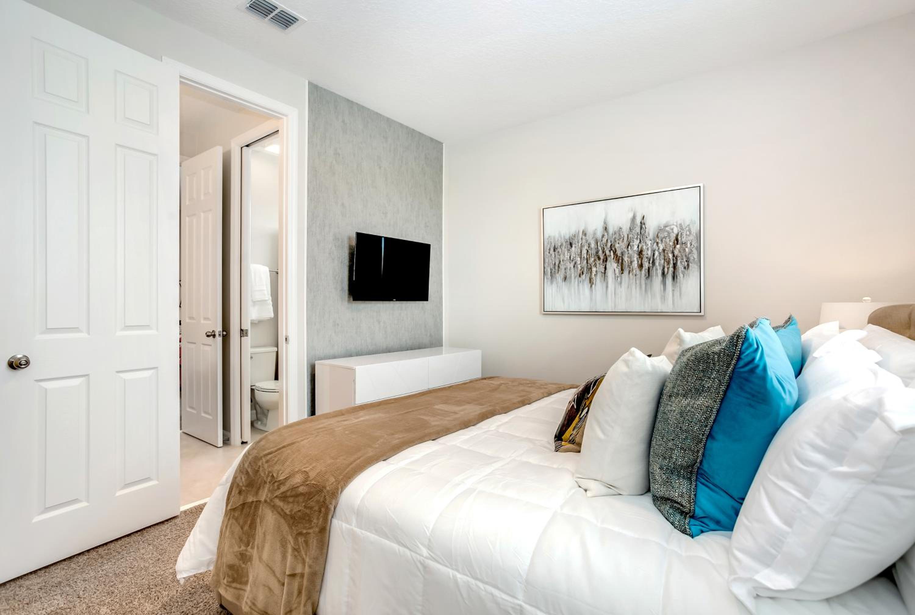 Solara Resort - 9 Bed 7 Baths VILLA