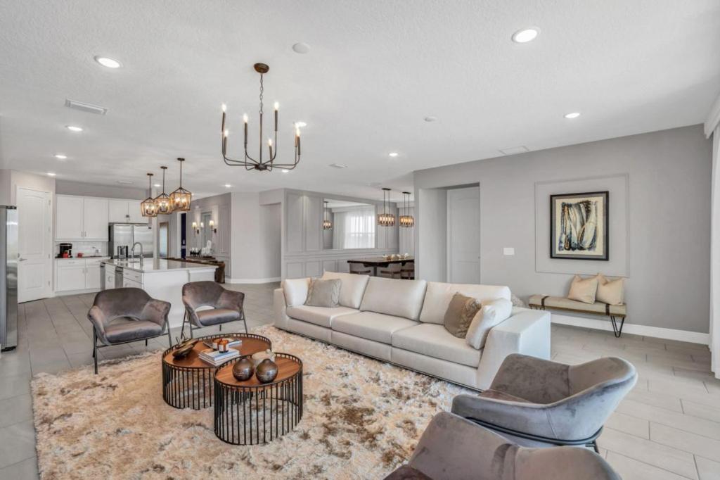 The Encore Club Resort - 10 Bed 8 Baths VILLA view 4