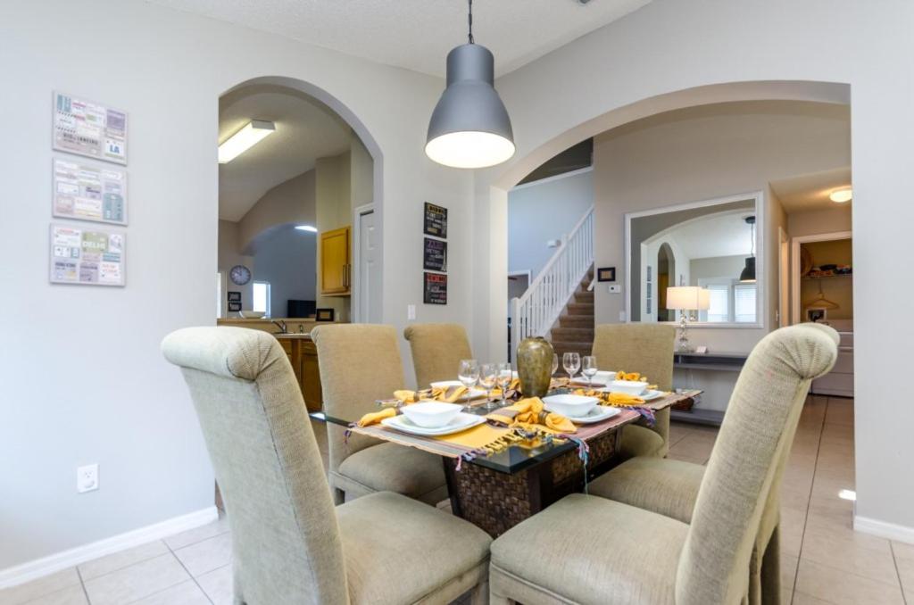 Emerald Island Resort - 4 Bed 3 Baths VILLA