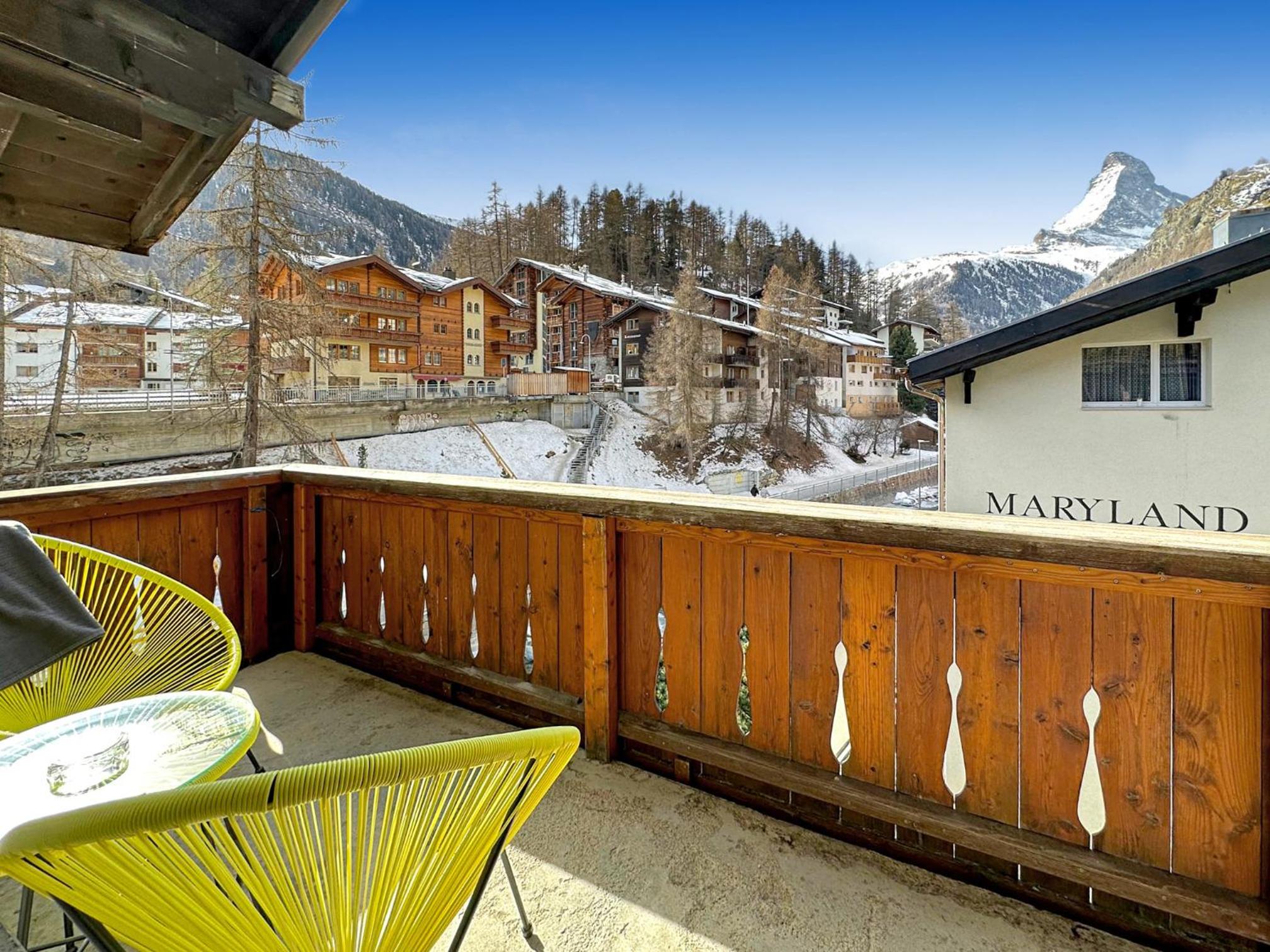 Eagle apartment with splendid and direct view of the Matterhorn view 5