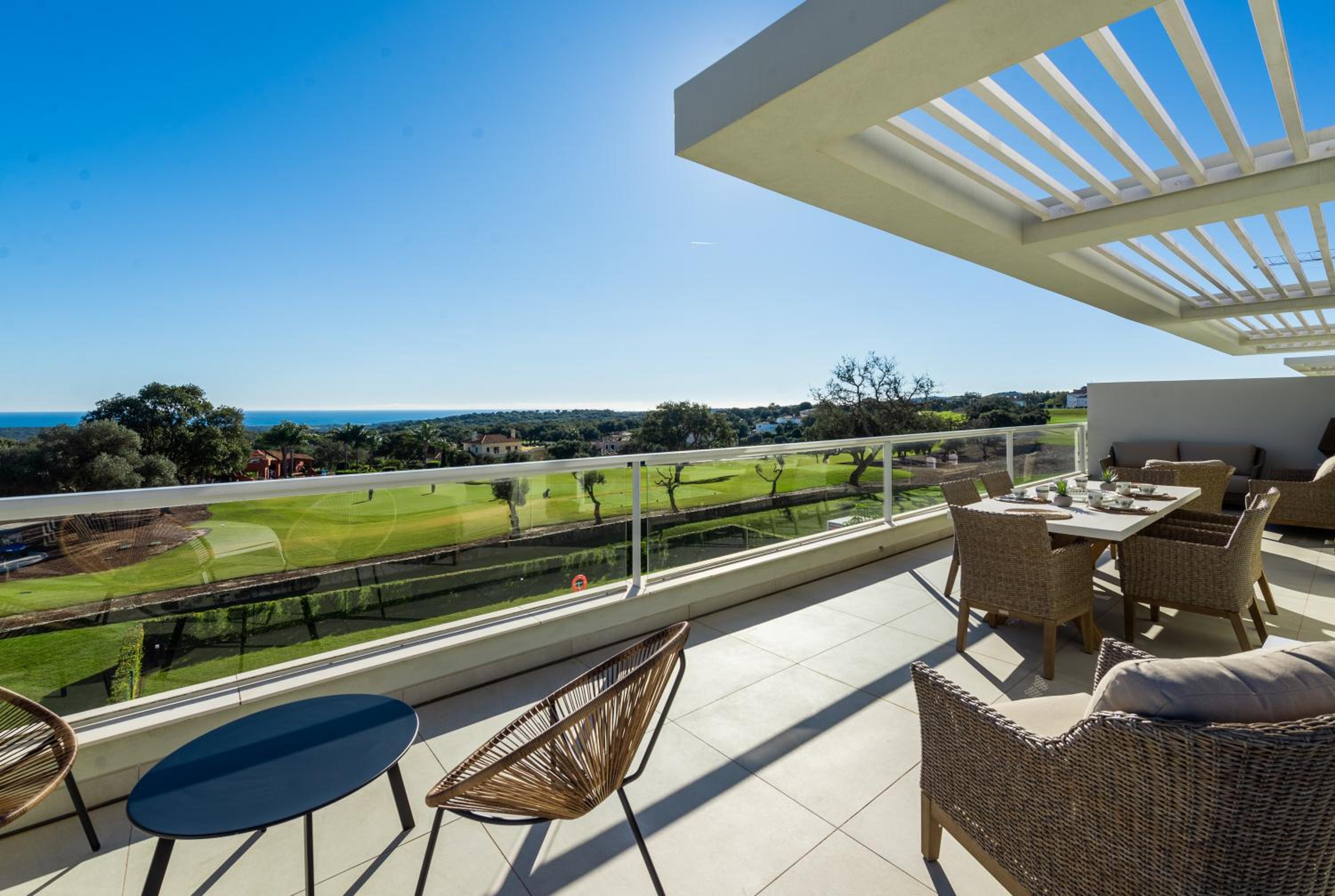 Paradise Penthouse San Roque