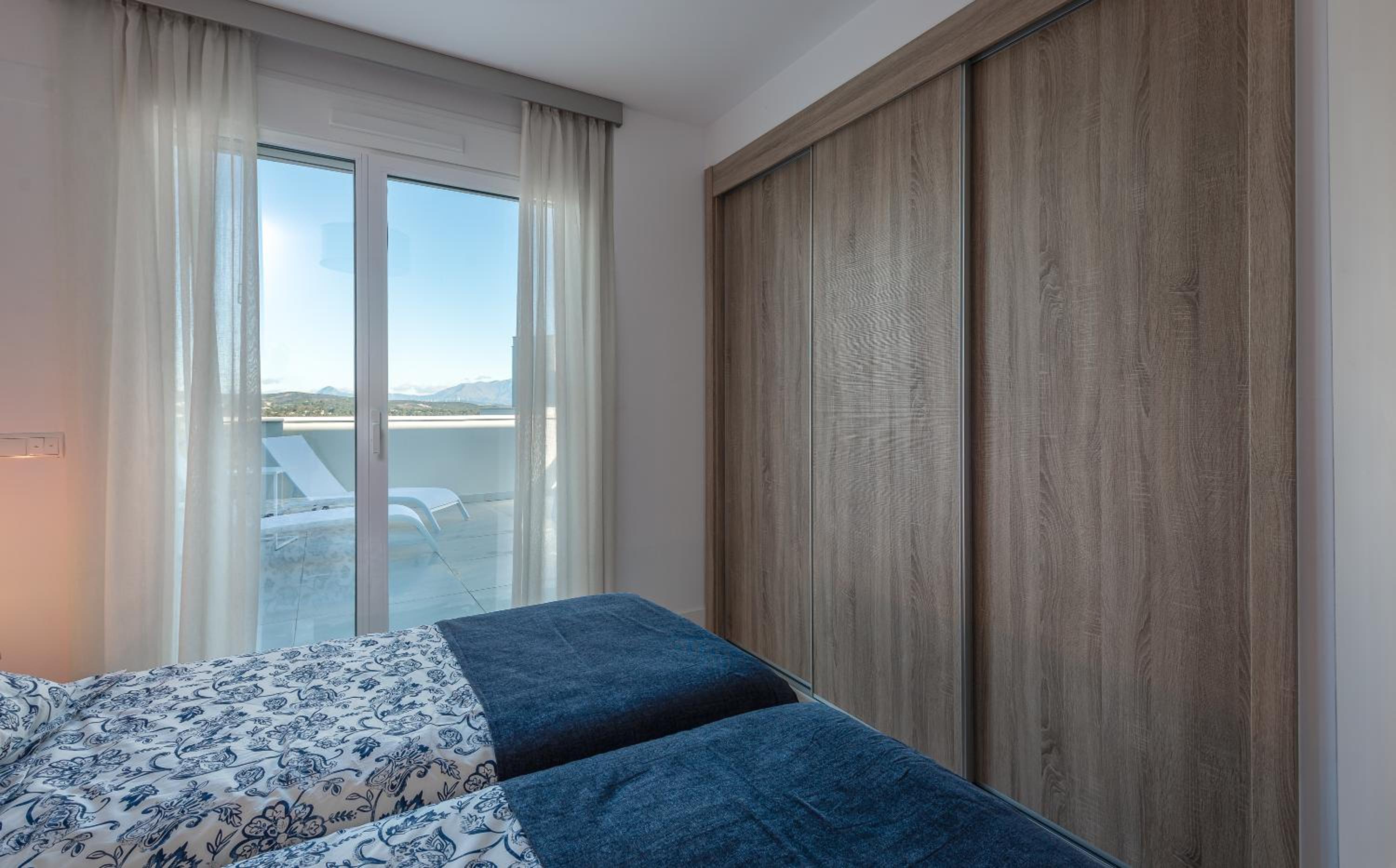 Paradise Penthouse San Roque