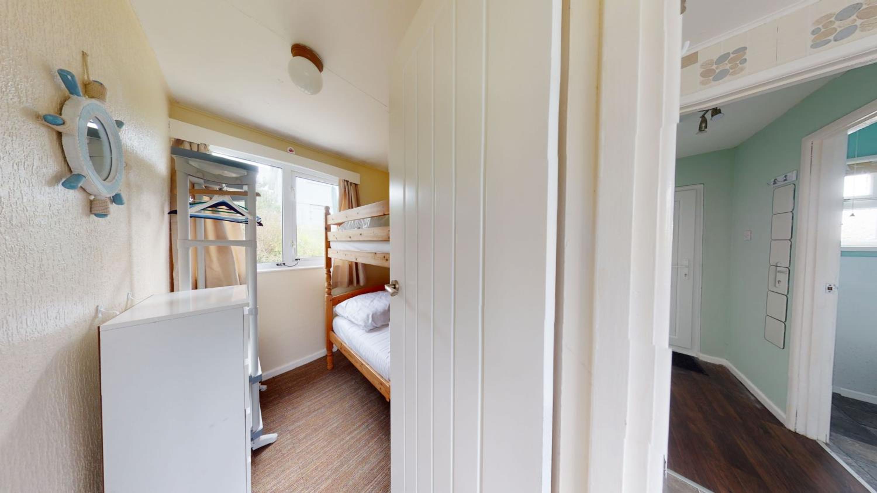 E17 Glenvale, Riviere Towans view 4