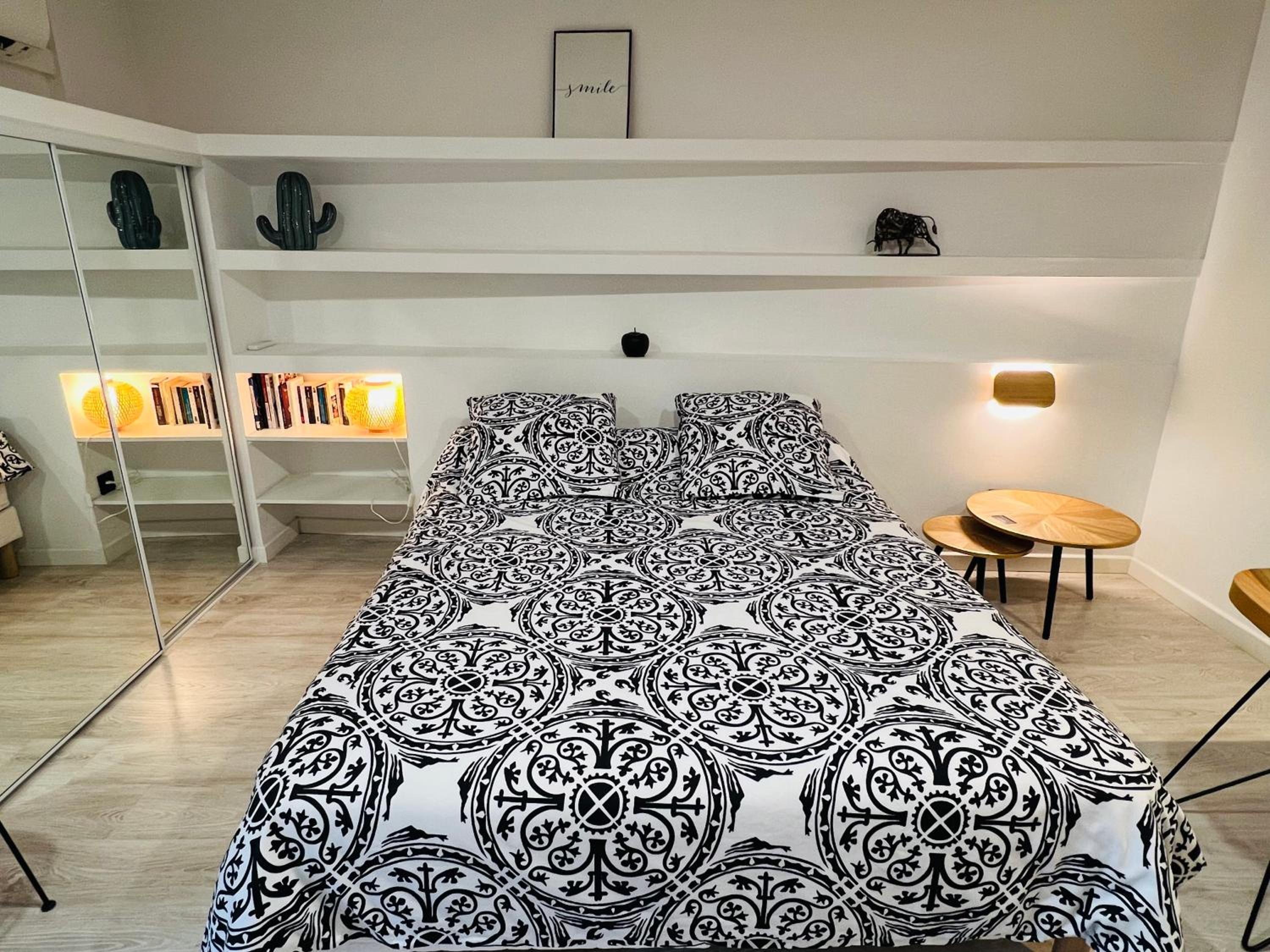 Feel@Home Nemausus « Le 42 » view 2