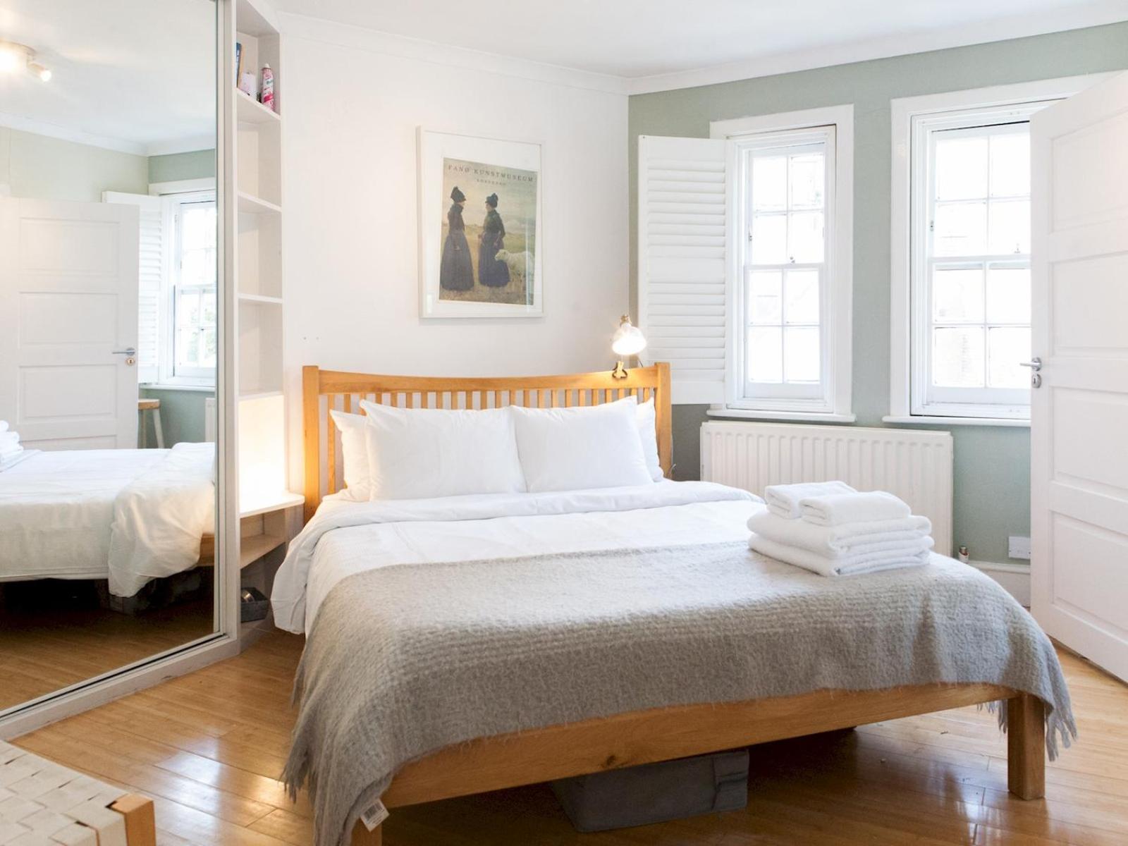 Roof Terrace Flat in Hampstead - Pass the Keys
