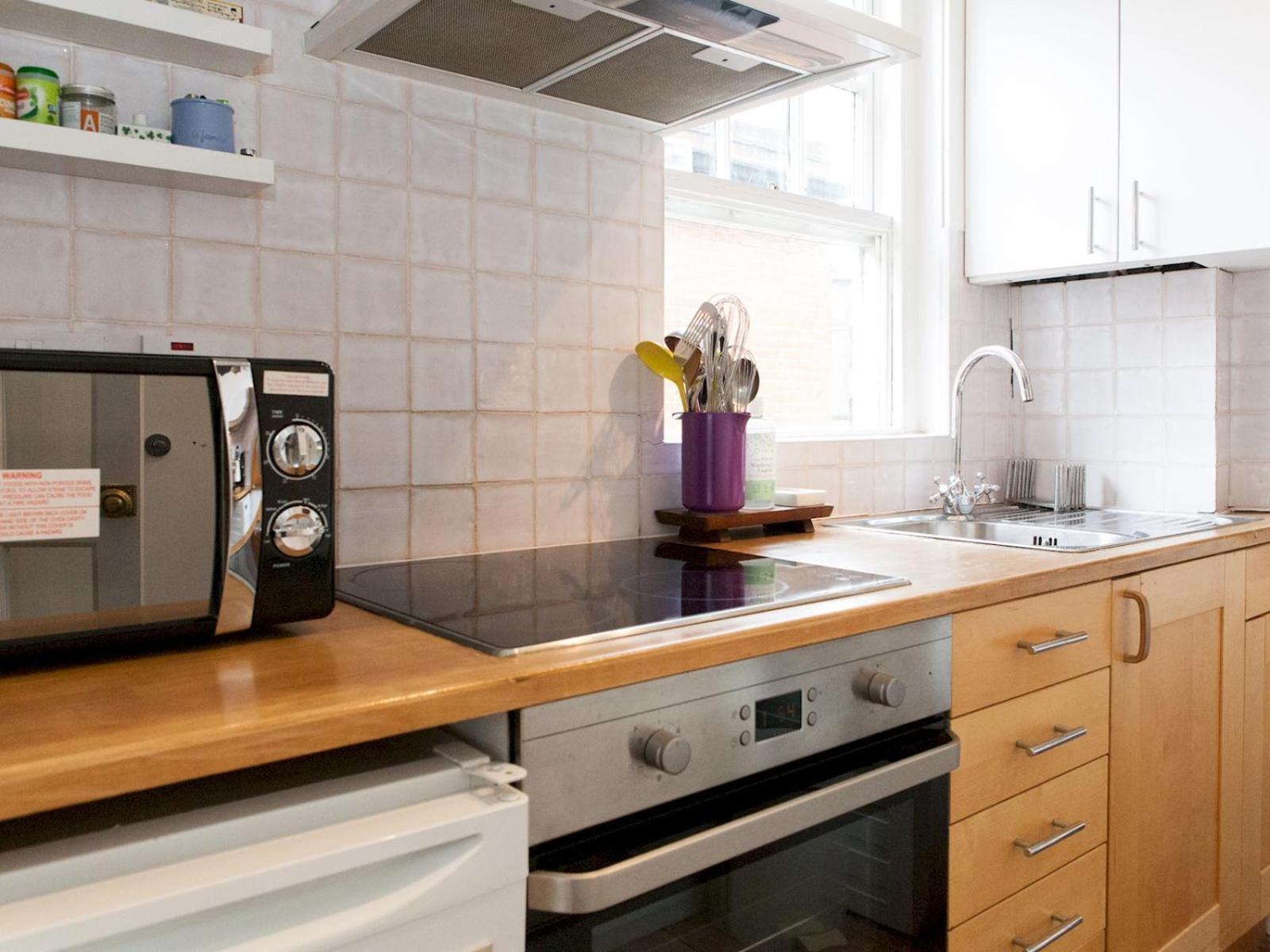 Roof Terrace Flat in Hampstead - Pass the Keys