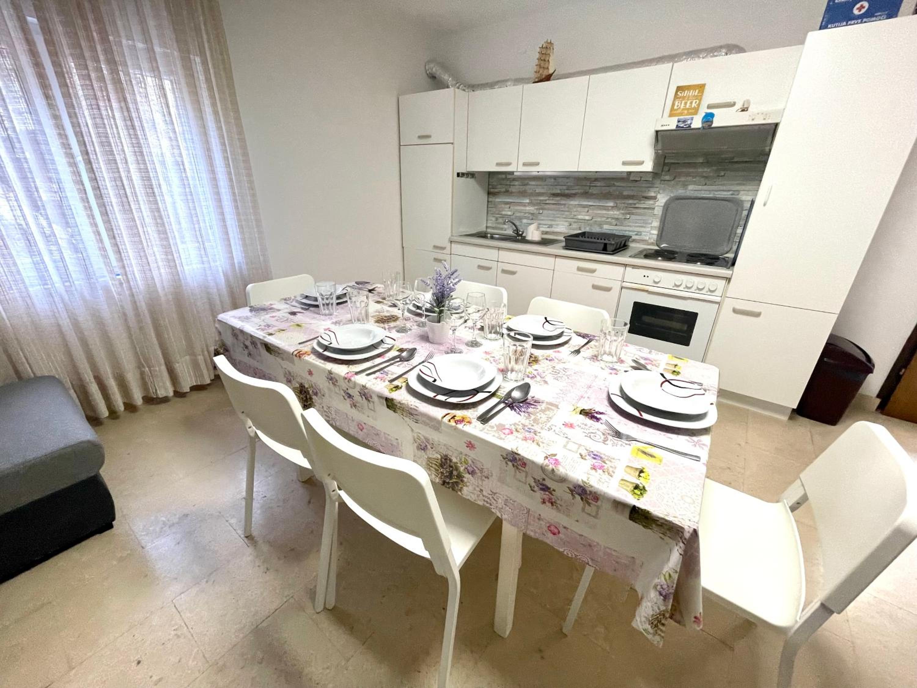 Apartments Ivana & Ante view 4