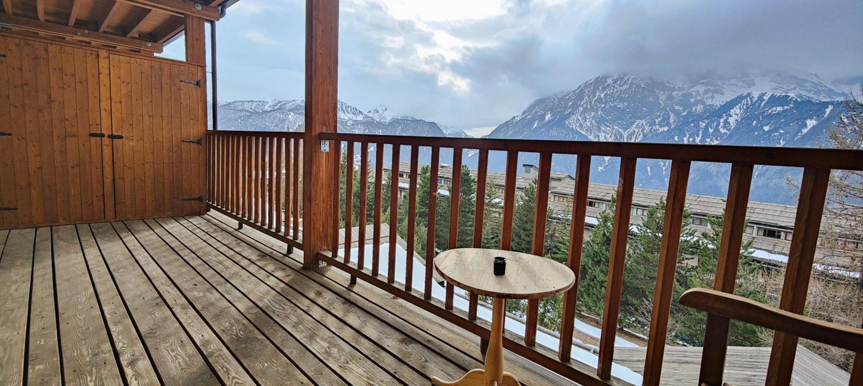 Hostdomus - Sansicario R21 Terrace view 2