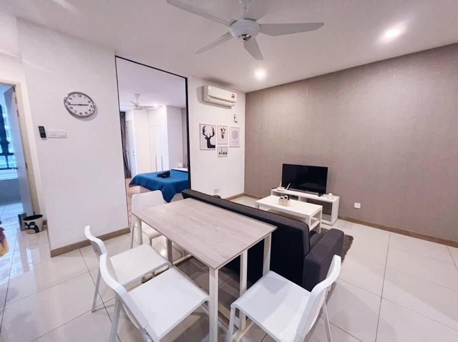 [Promo] Connected Train 2 Bedroom (ABOVE MALL) 28