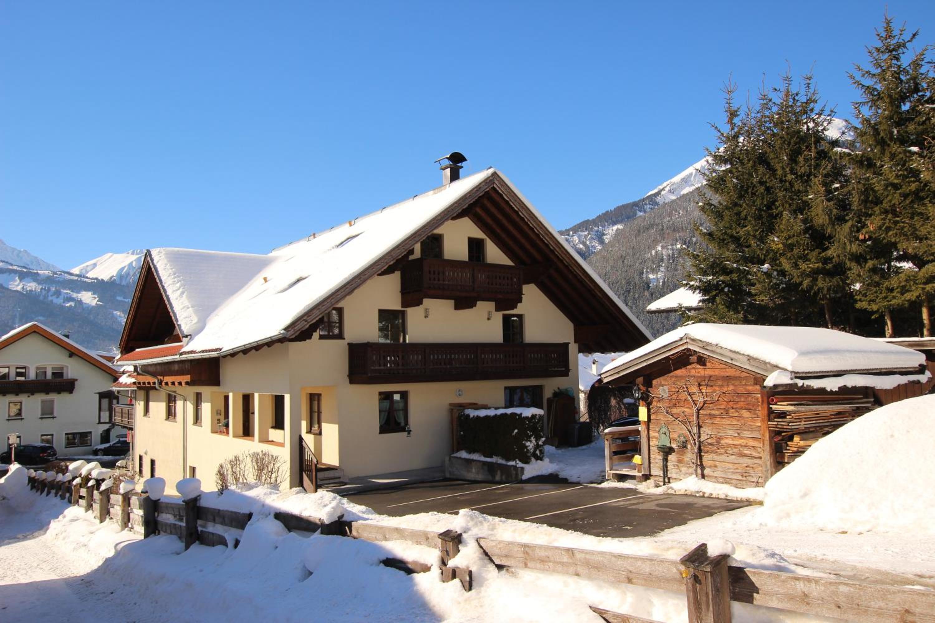 Appartement Valentin view 3