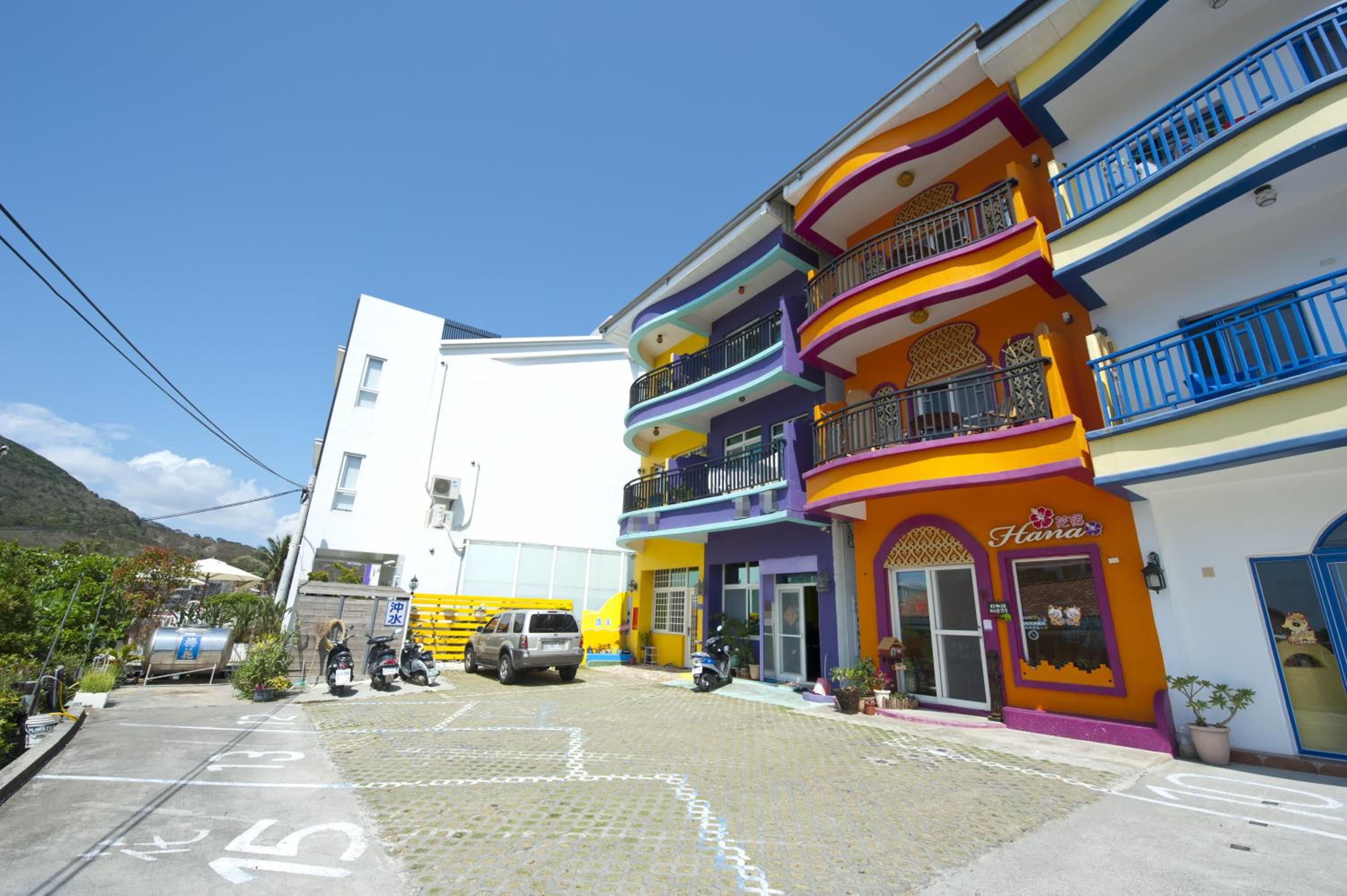 Photo 13