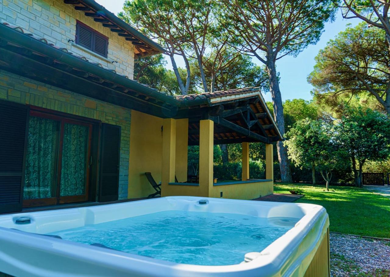 Ville Di Villa Biserno