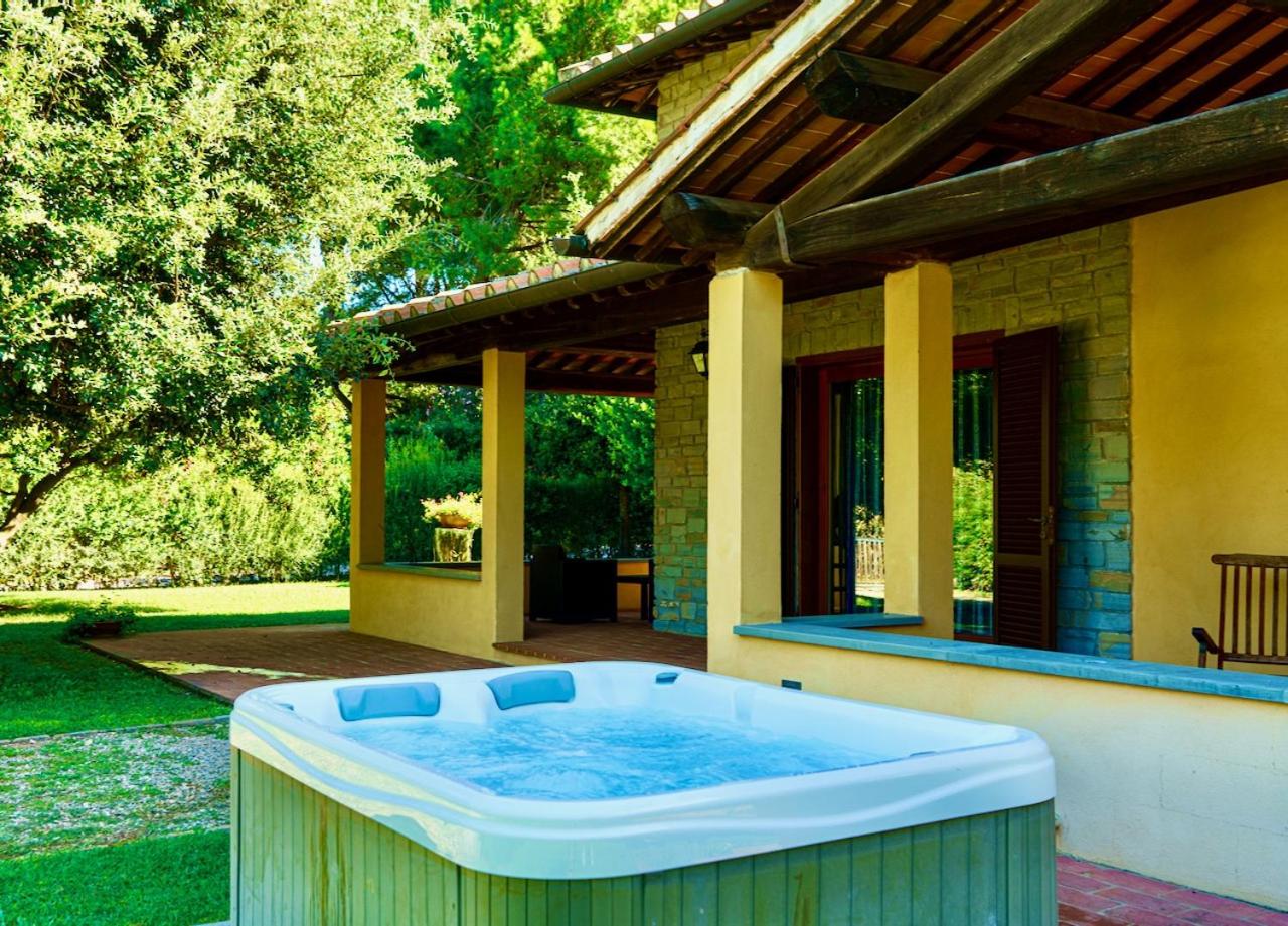 Ville Di Villa Biserno