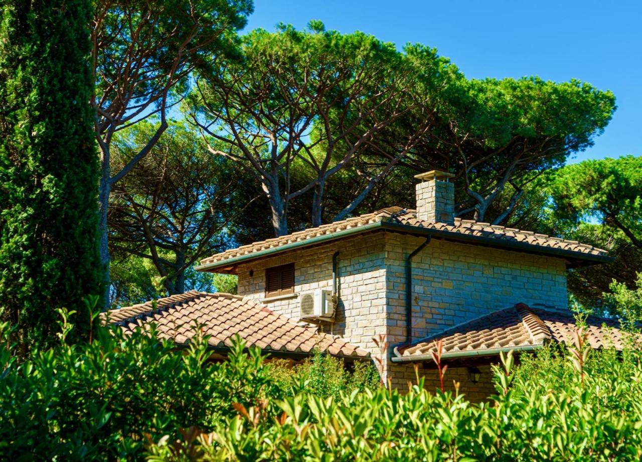 Ville Di Villa Biserno