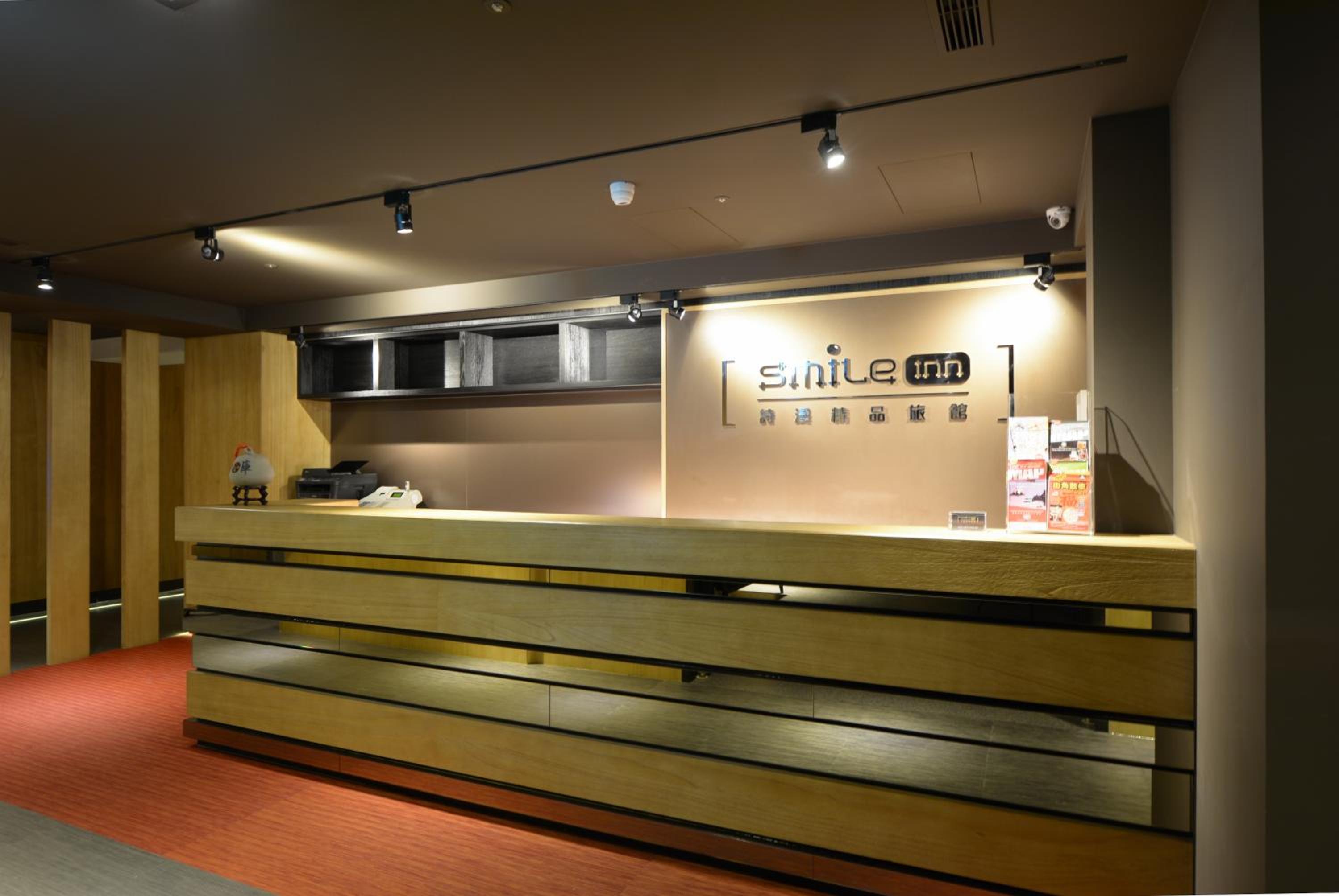 Smile Inn - Taipei Main Station