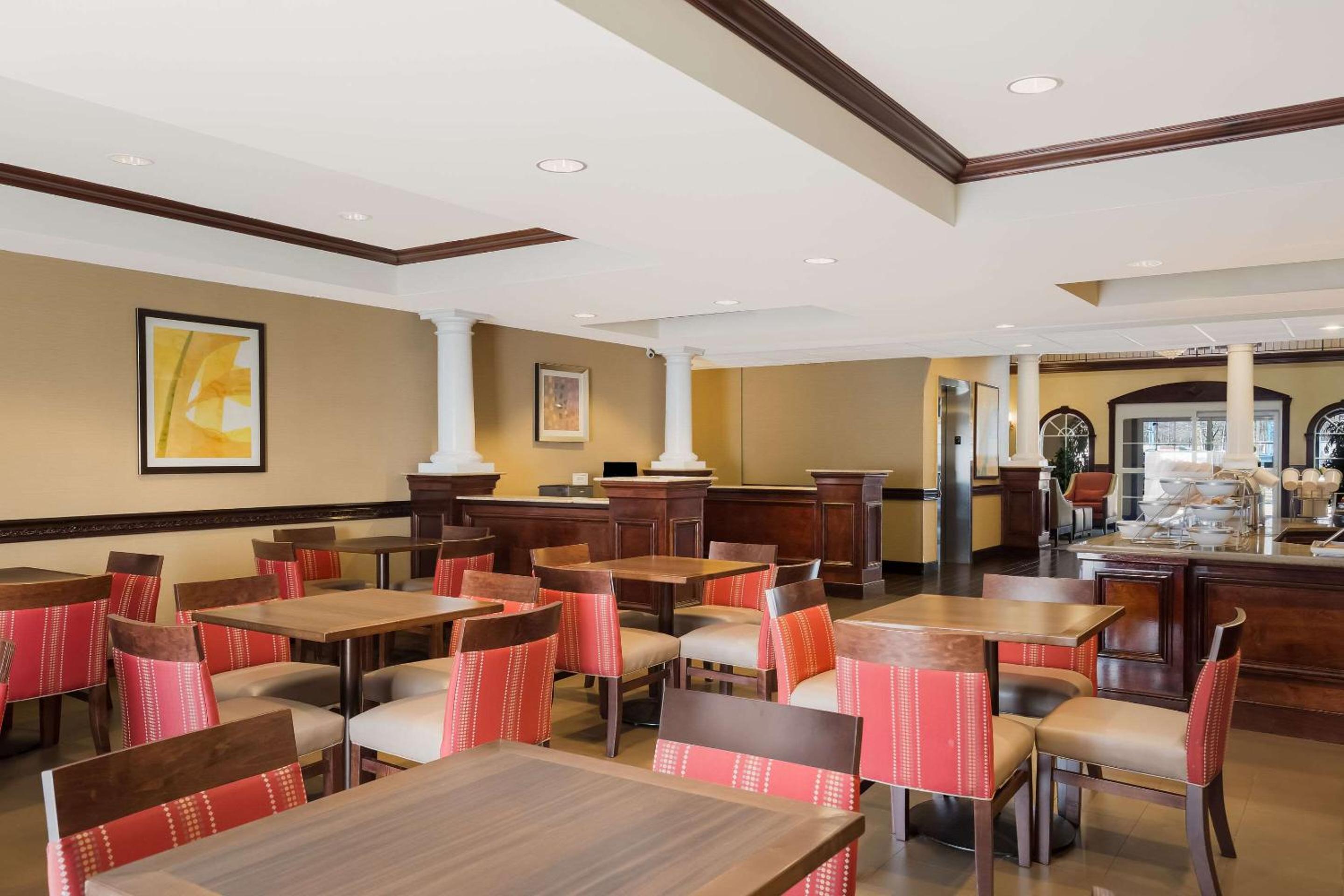 Comfort Suites Near University, Foto 29