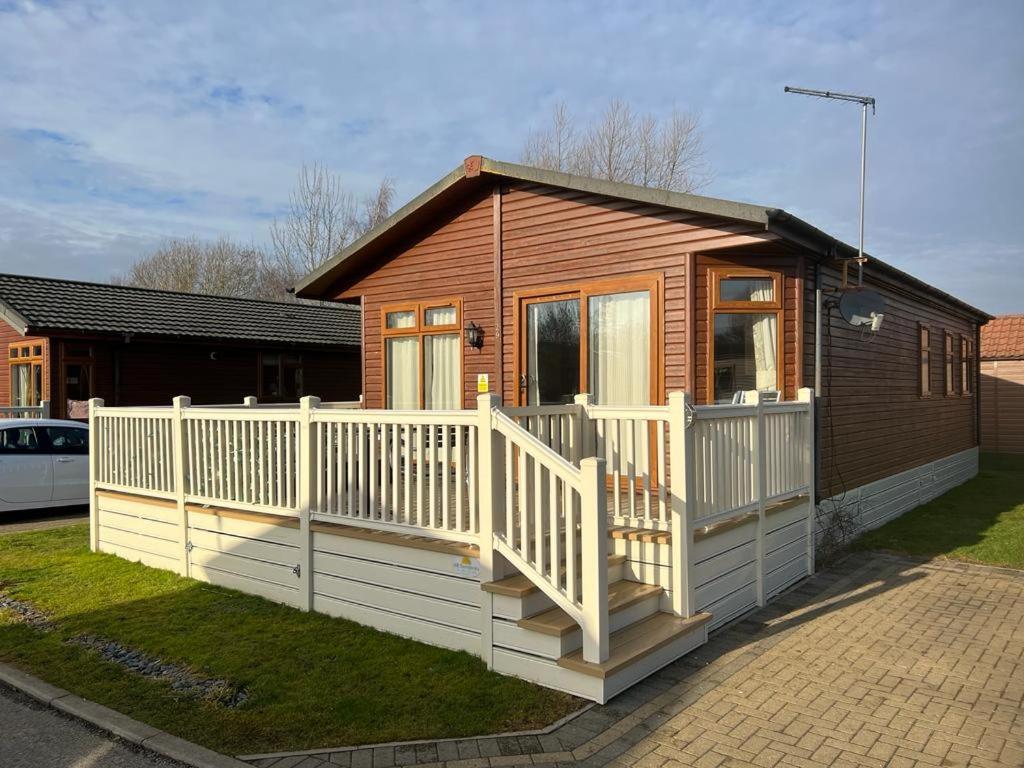 Daisy Lodge with Hot Tub view 2