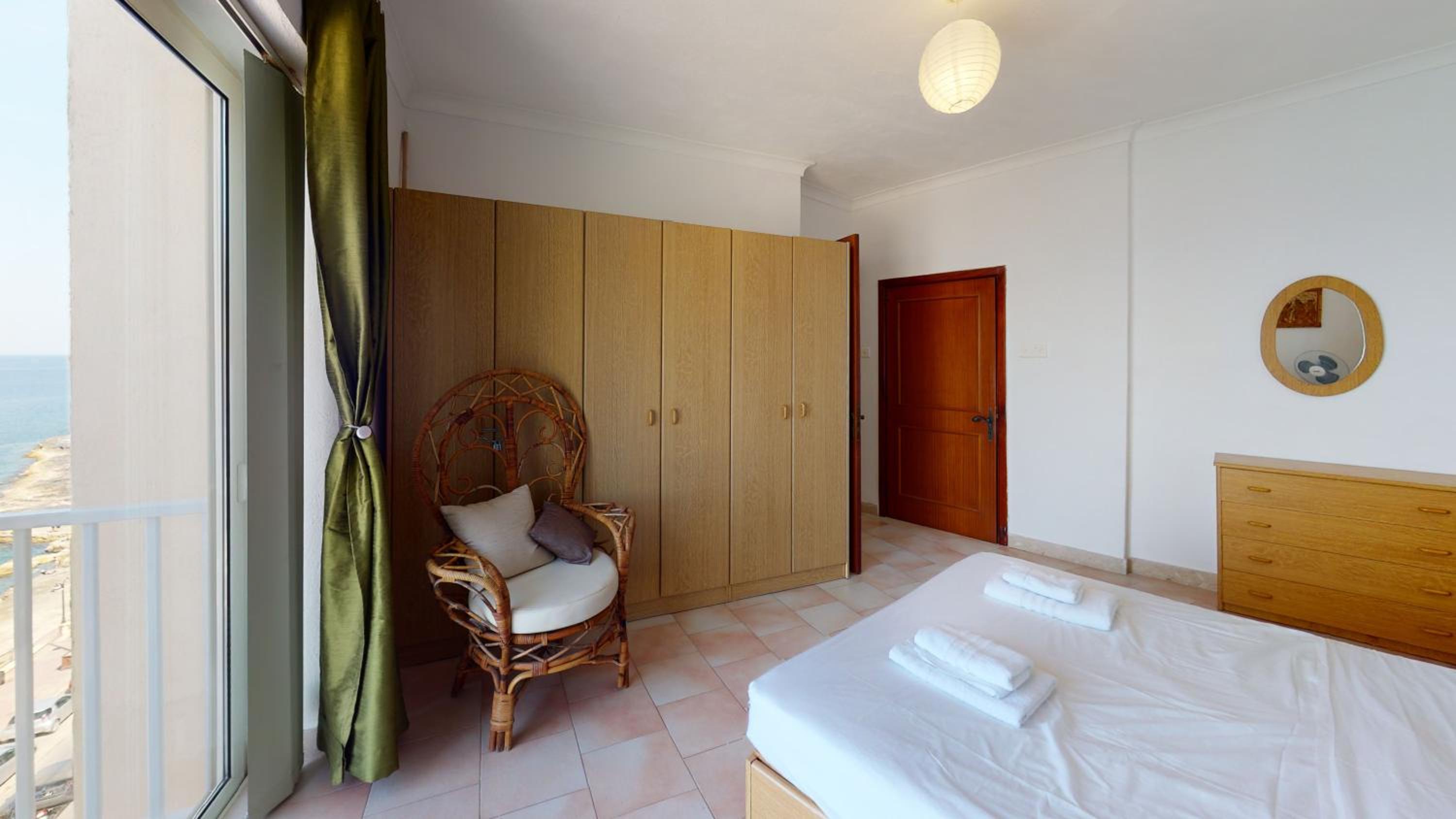 6th floor seafront apartment with open sea views view 2