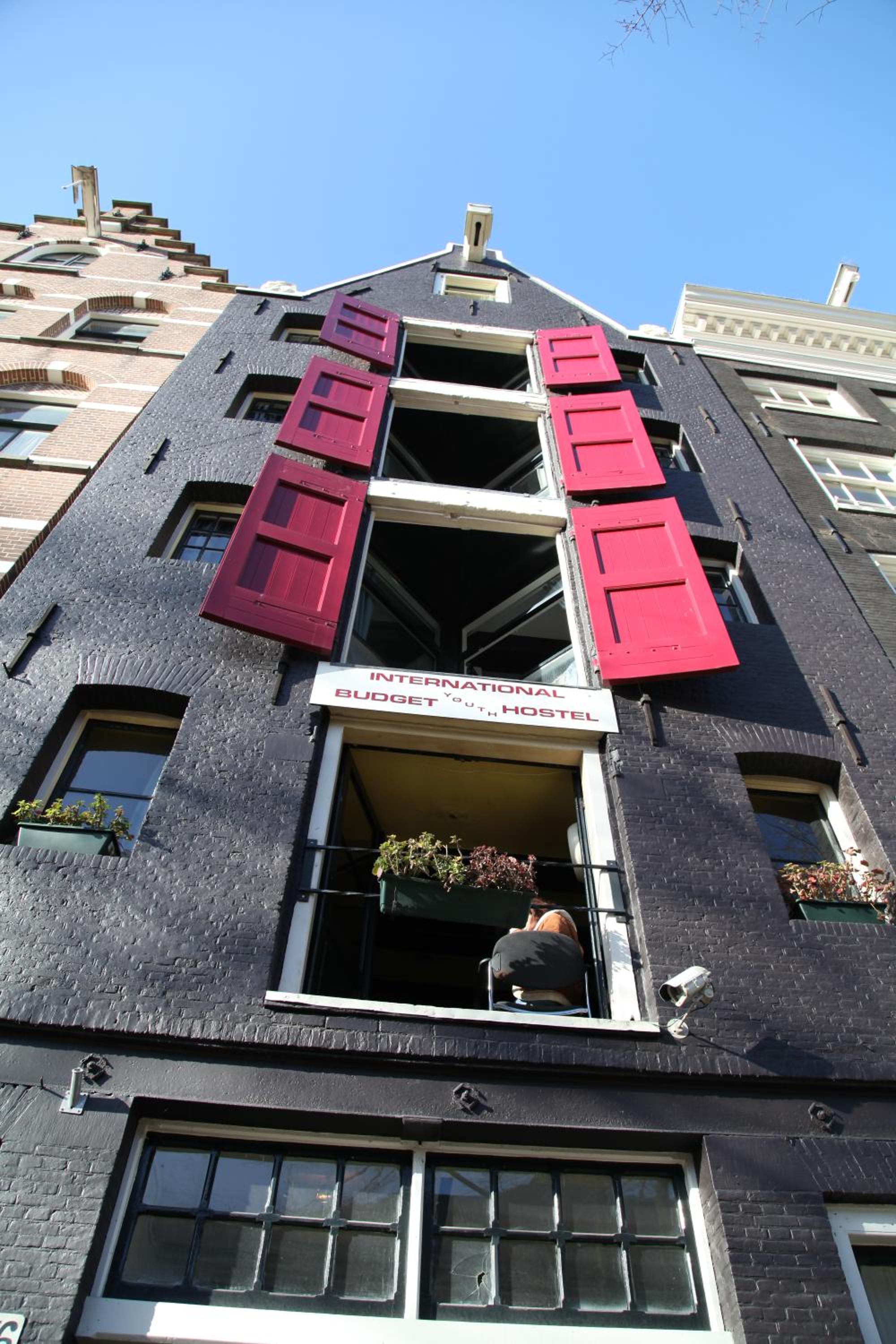 Amsterdam Downtown Hotel Canal View