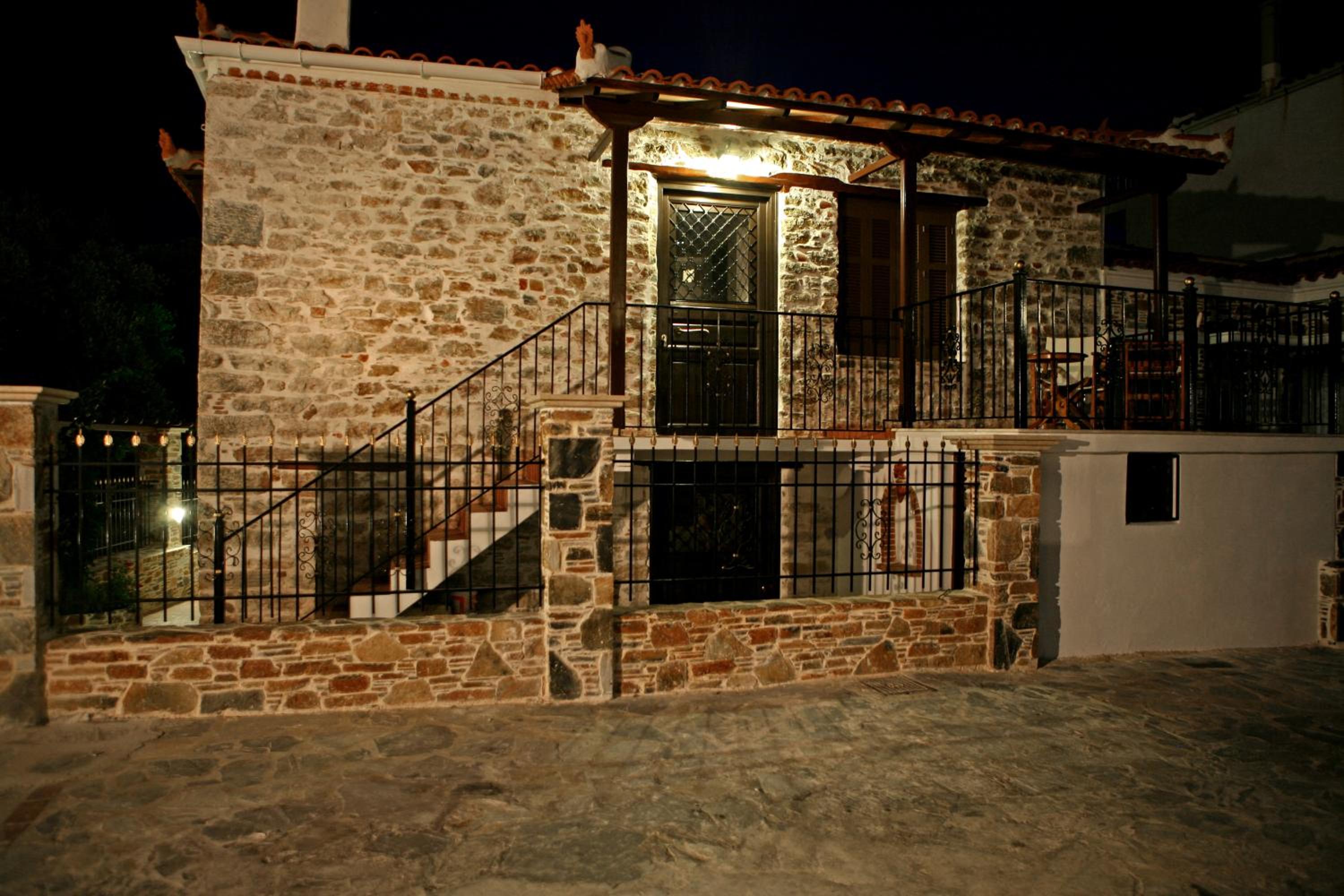Aegean Diamonds Boutique Villas view 4