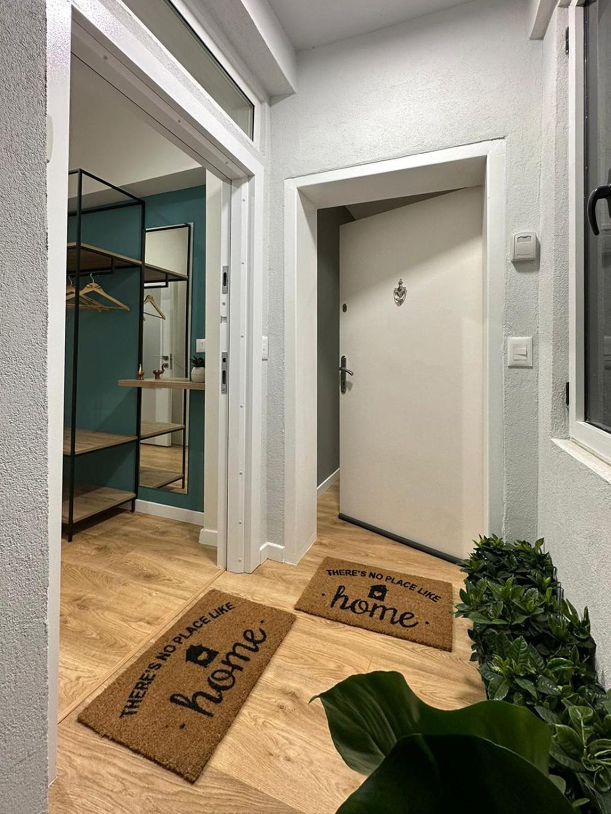 Studio in Tirana