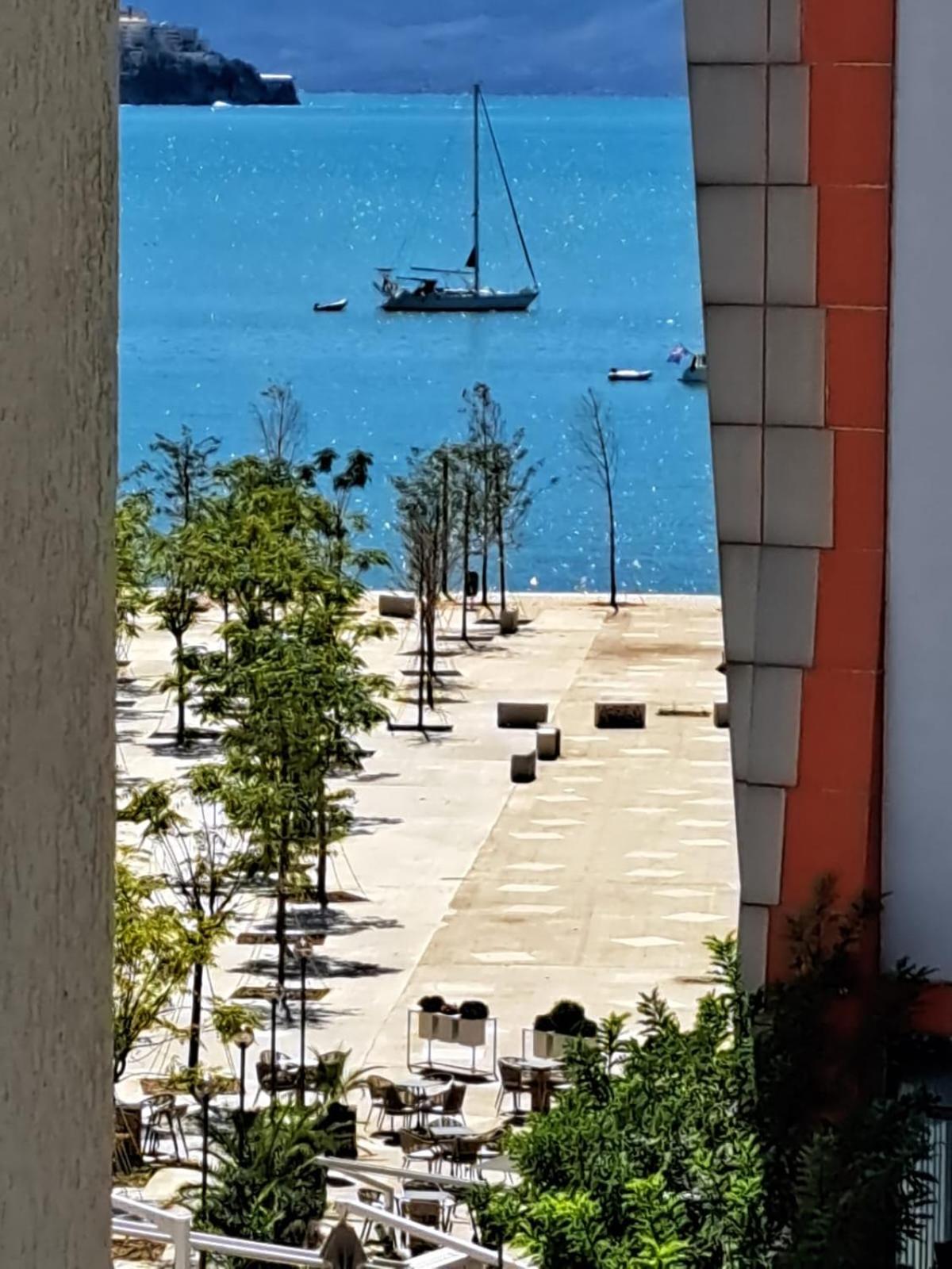 Views on Vlore - Lungomare