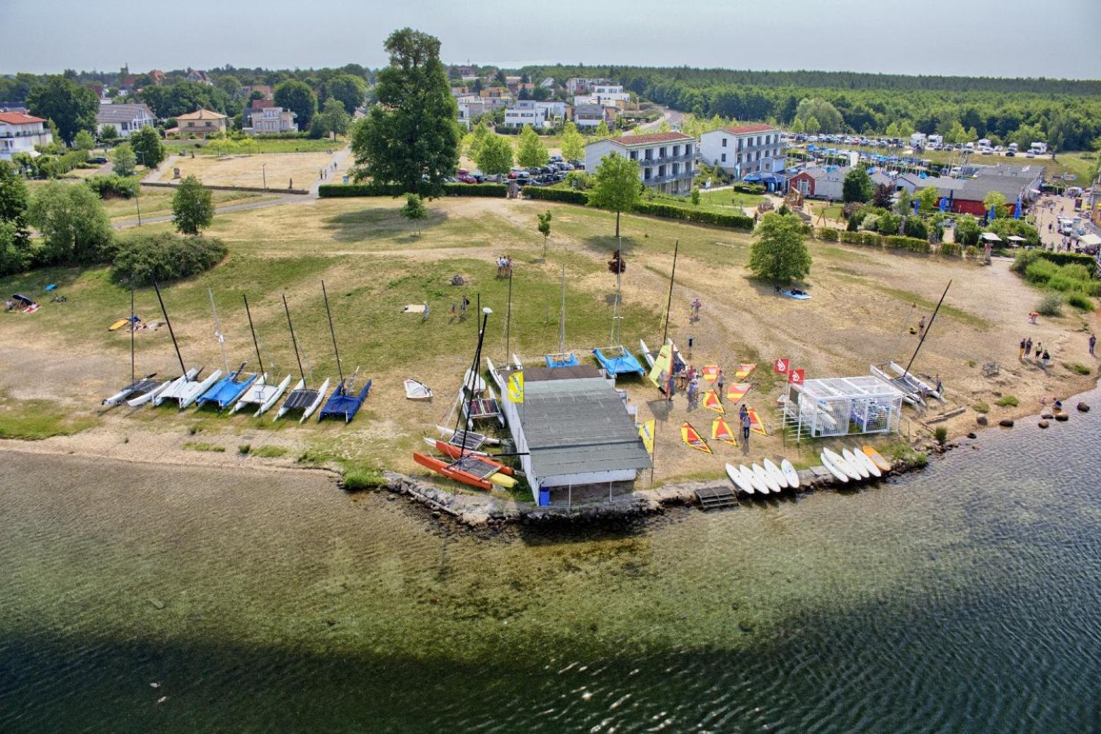 Ferienwohnungen im Hafen Pier1 am Cospudener See bei Leipzig
