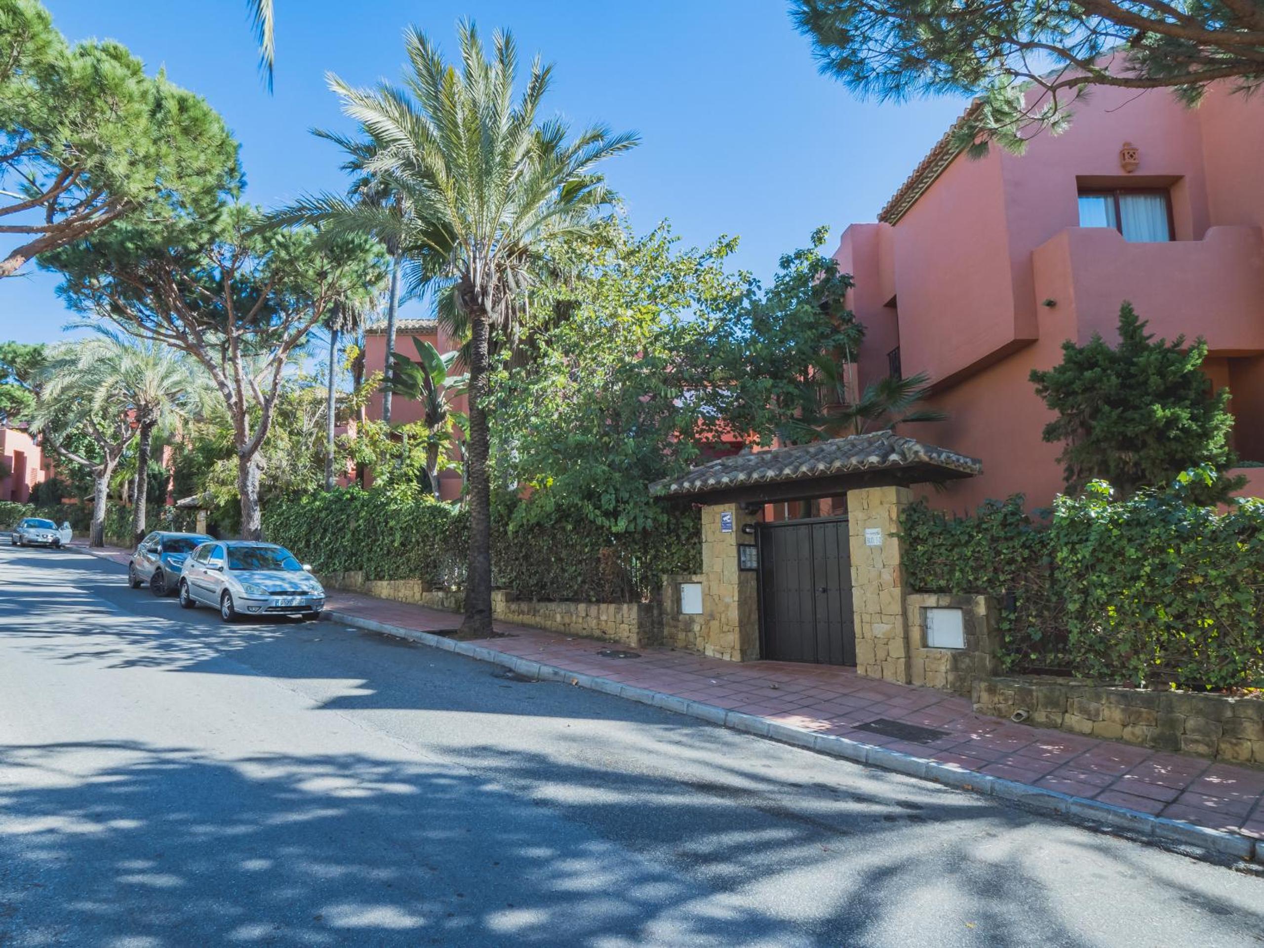 Cubo's Beach & Parking Jardines de Don Carlos view 5