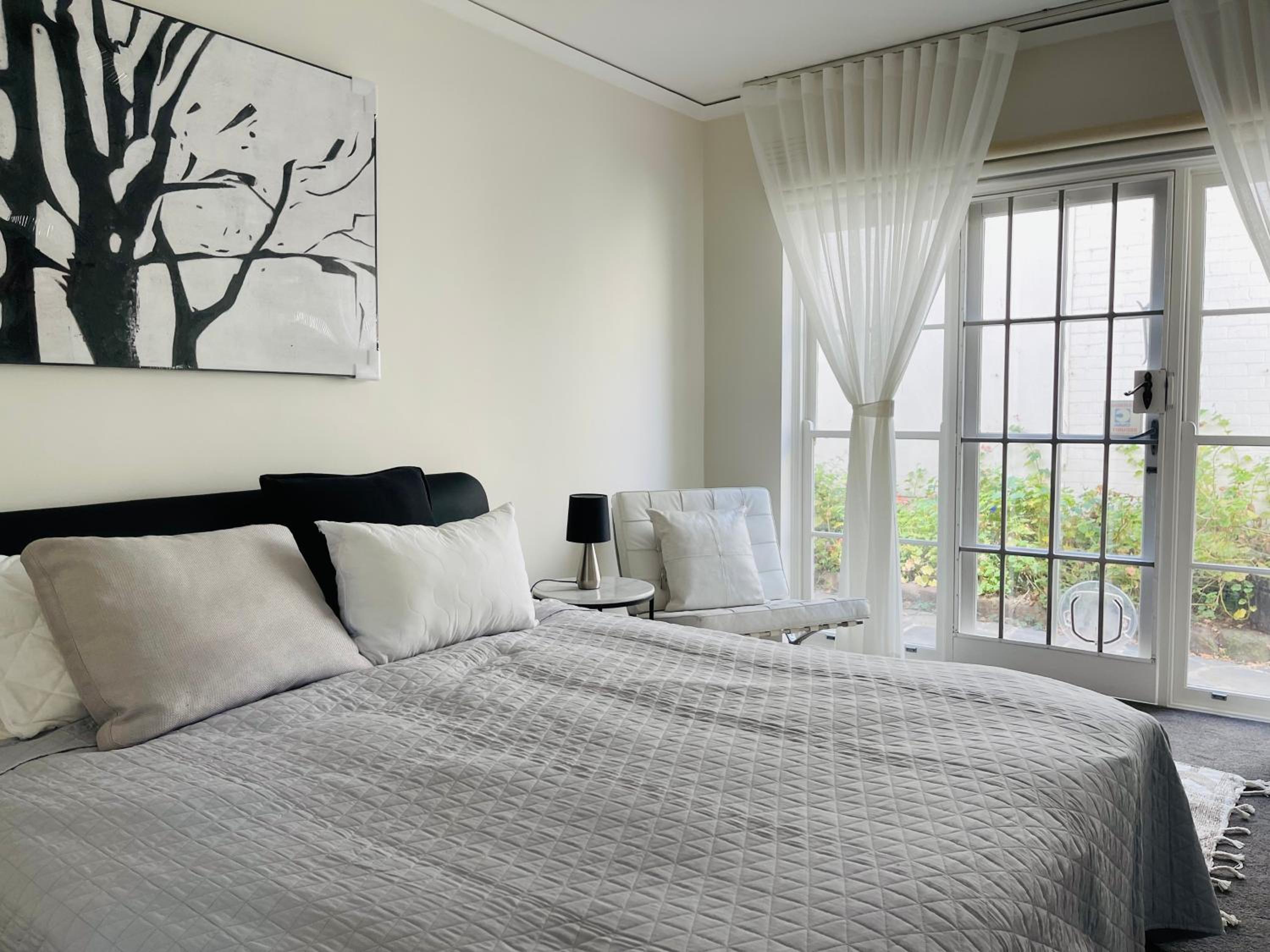 Toorak Executive Residence Corporate Luxury Living