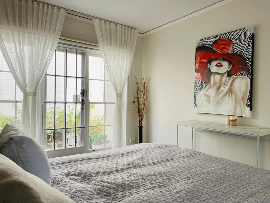 Toorak Executive Residence Corporate Luxury Living