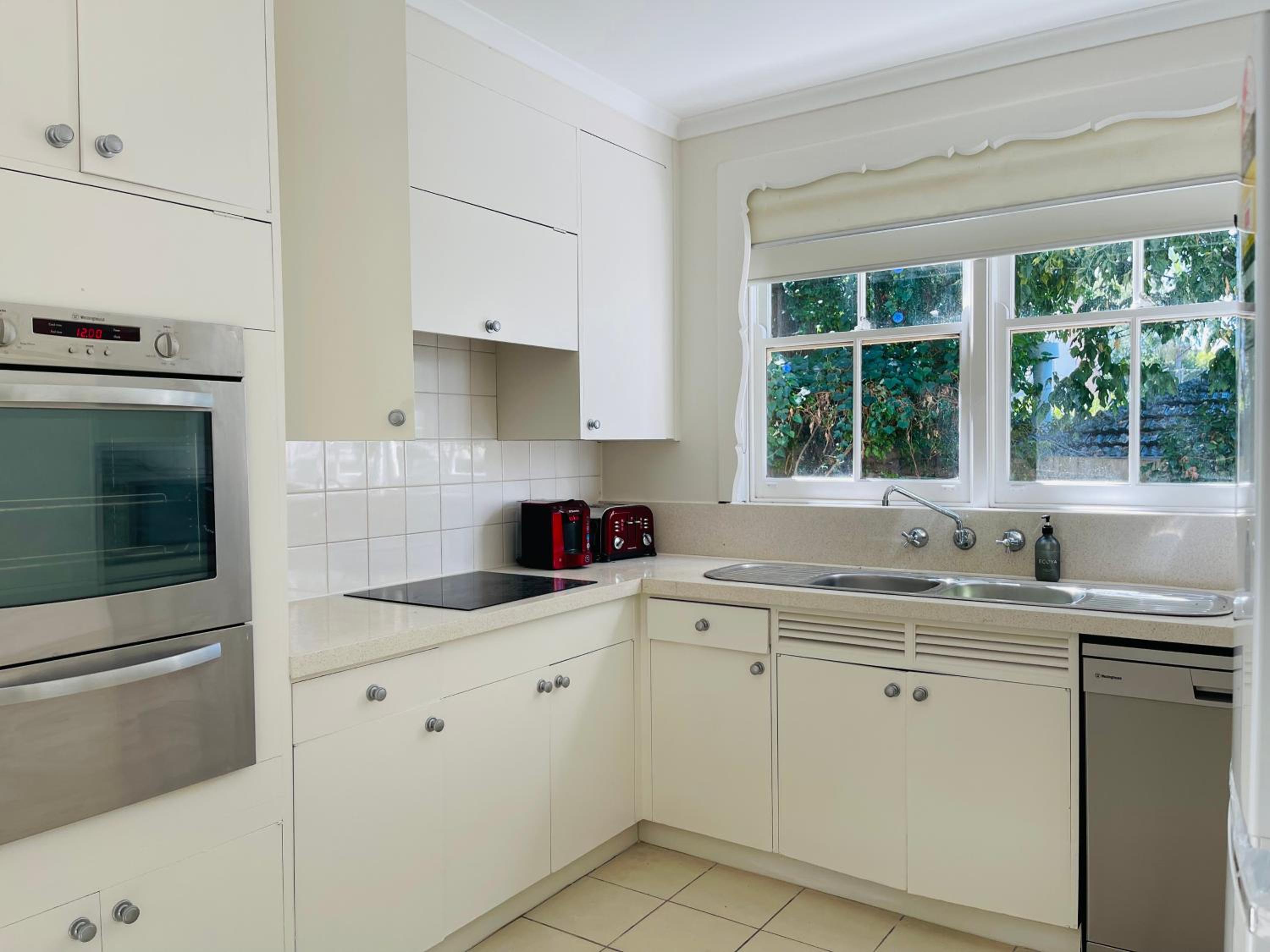 Toorak Executive Residence Corporate Luxury Living