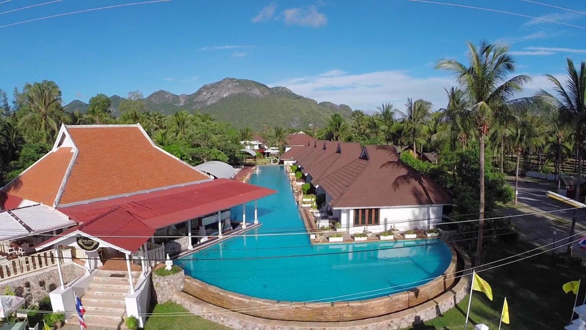 The Privacy Beach Resort & Spa