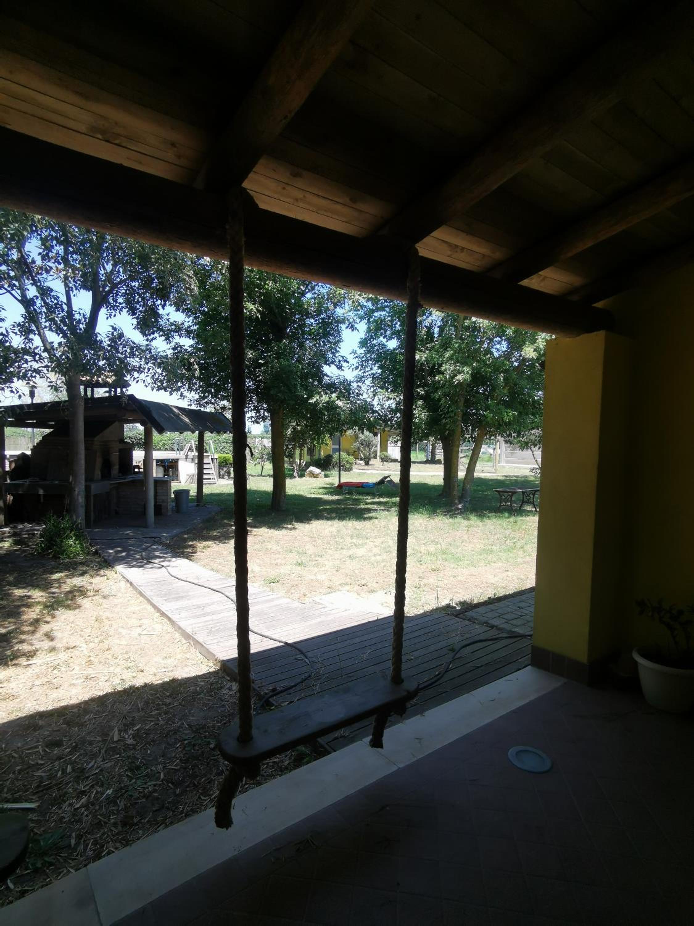 Photo 33
