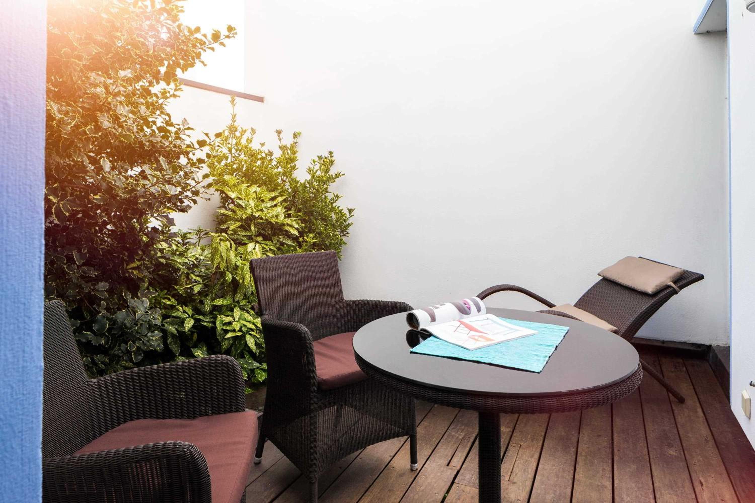 balance & terrace