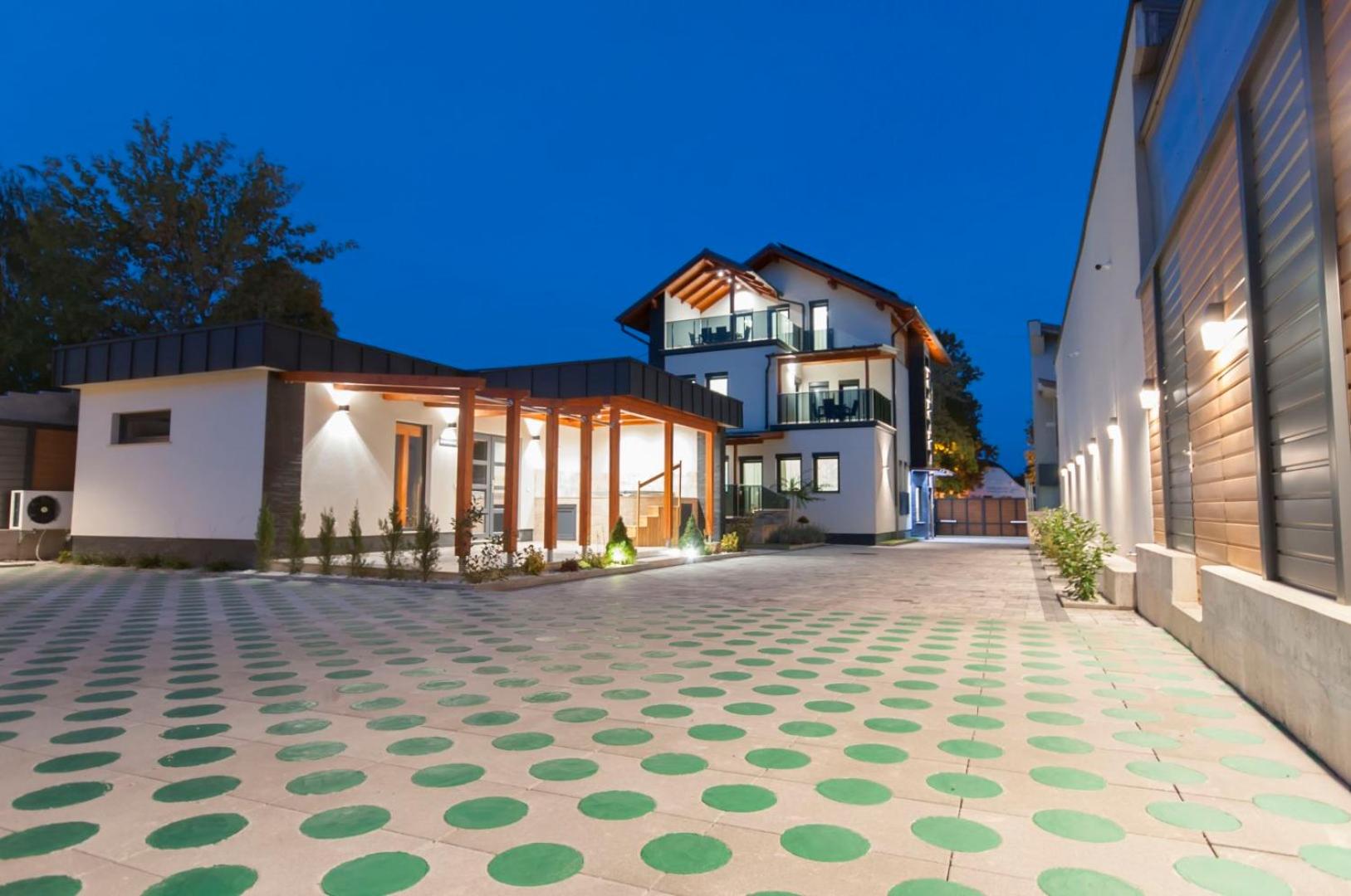 PontJó Apartman Miskolc