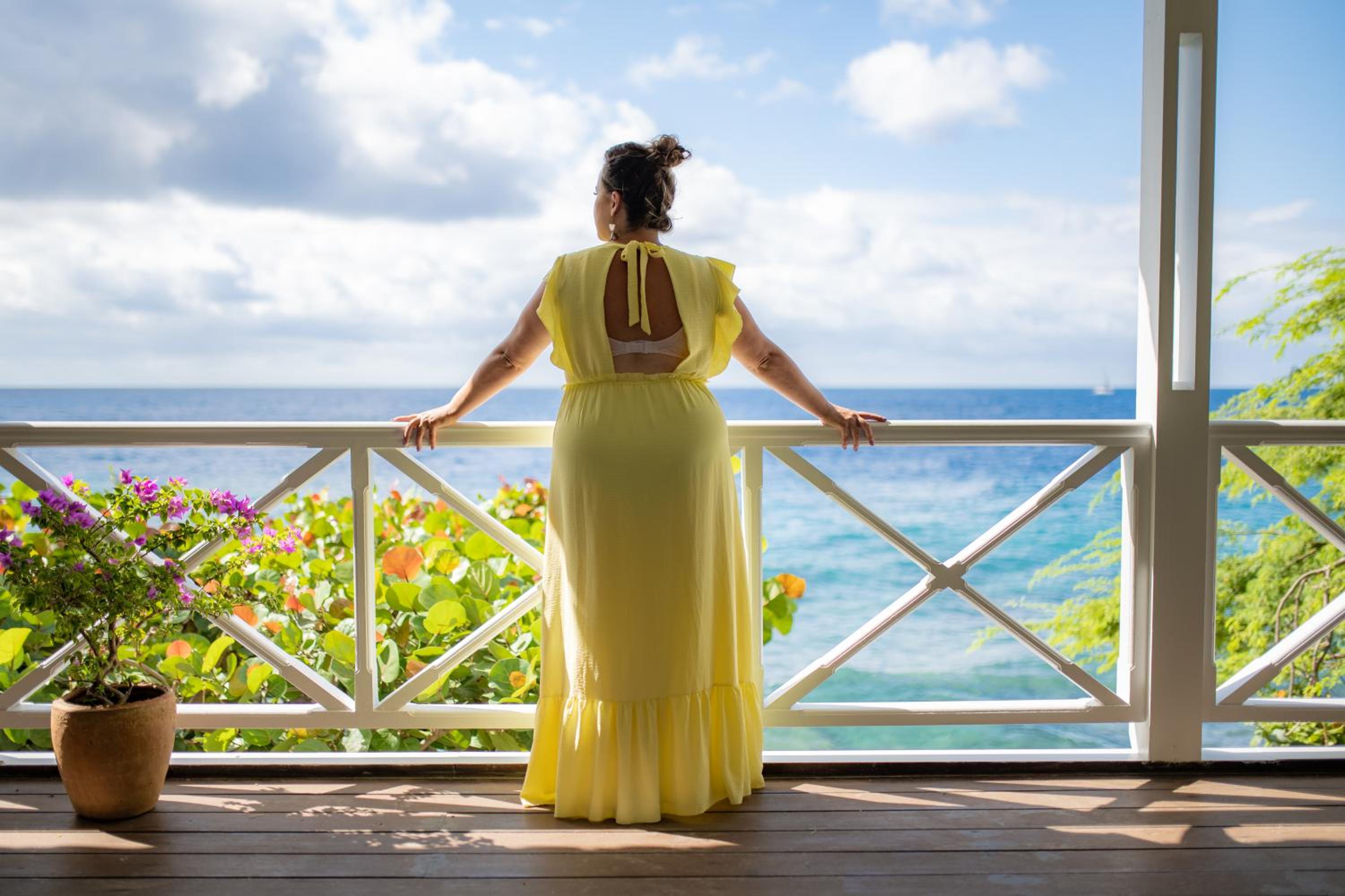 Sirena Bay Estate