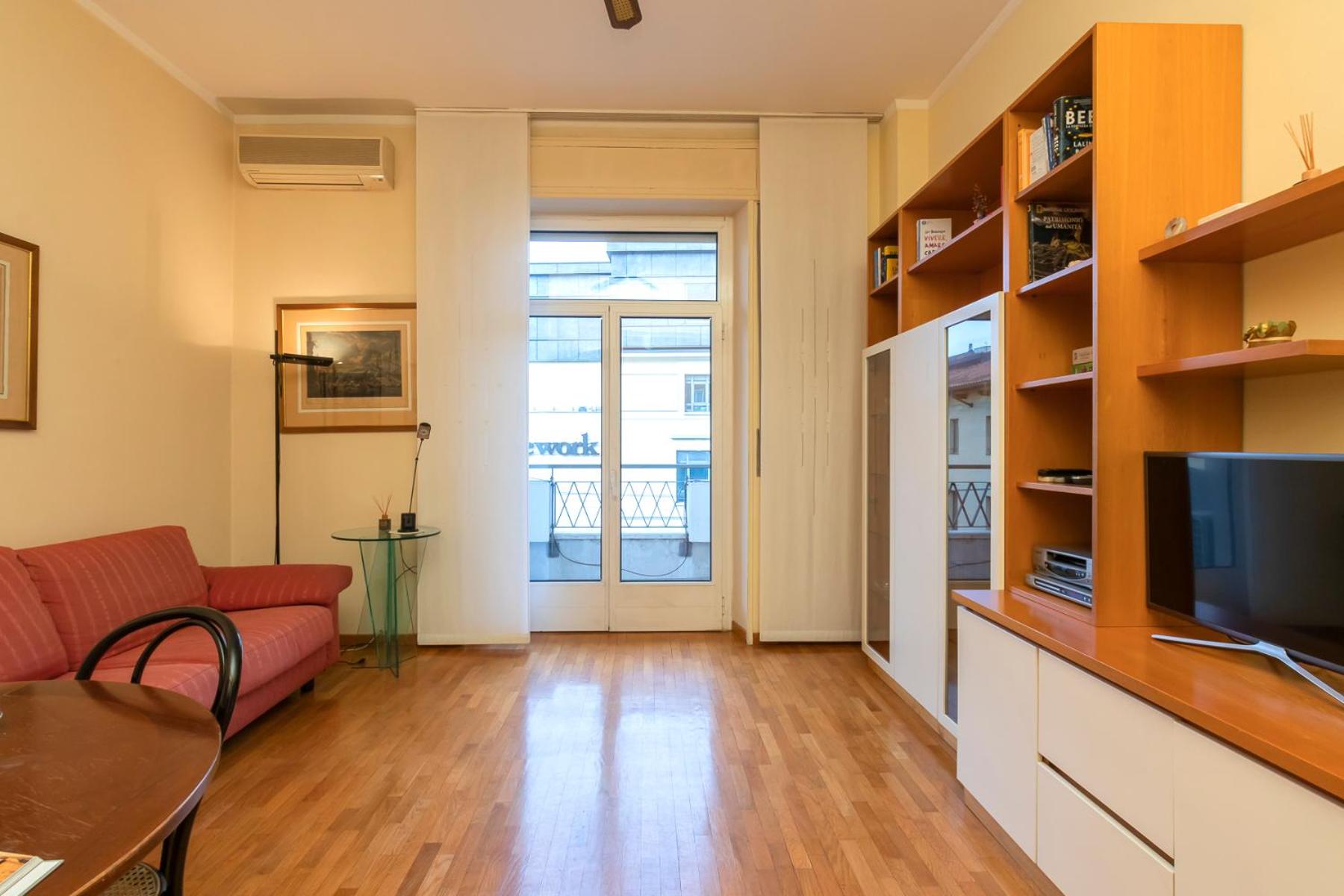 Comodo appartamento tra Brera e Porta Nuova