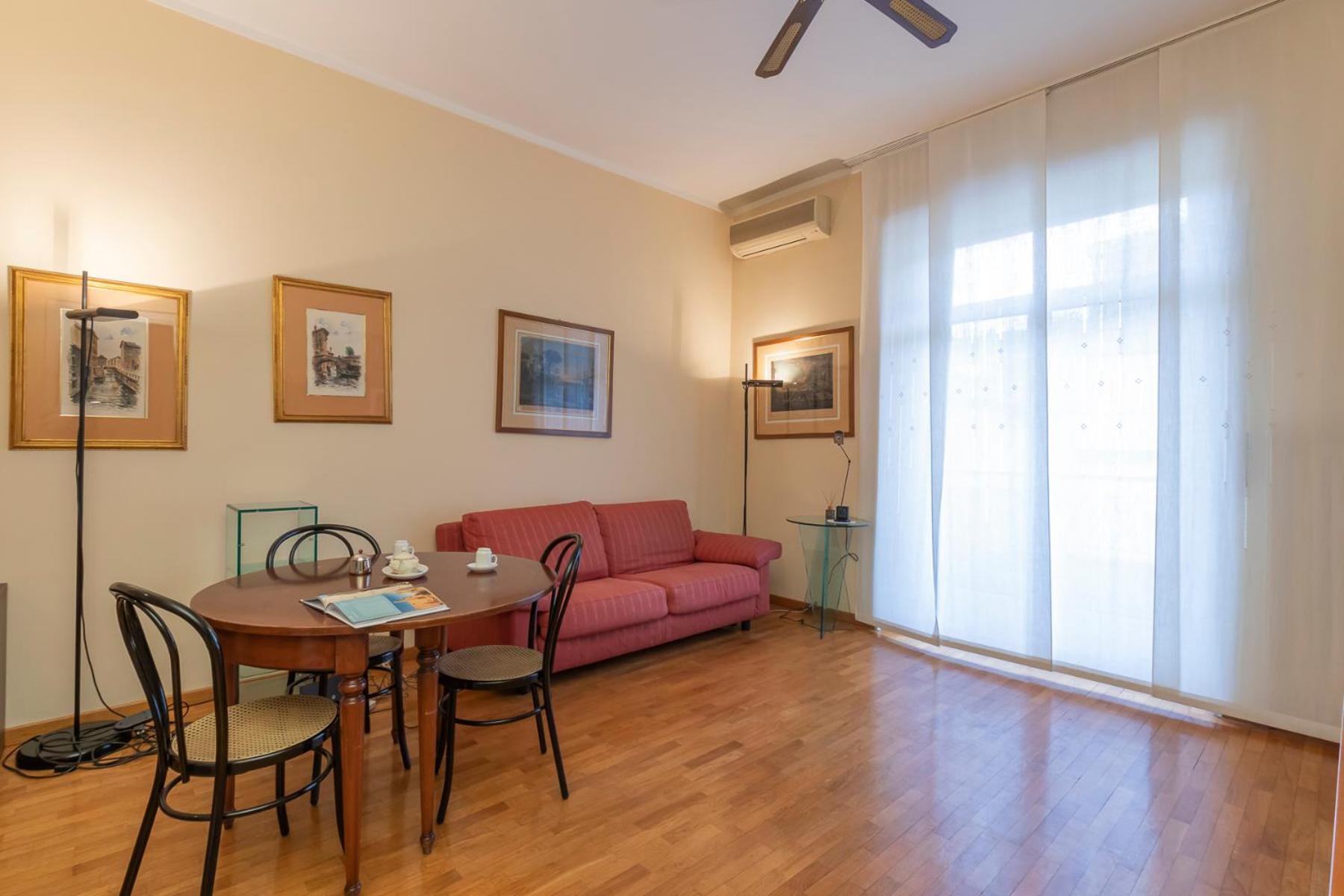 Comodo appartamento tra Brera e Porta Nuova