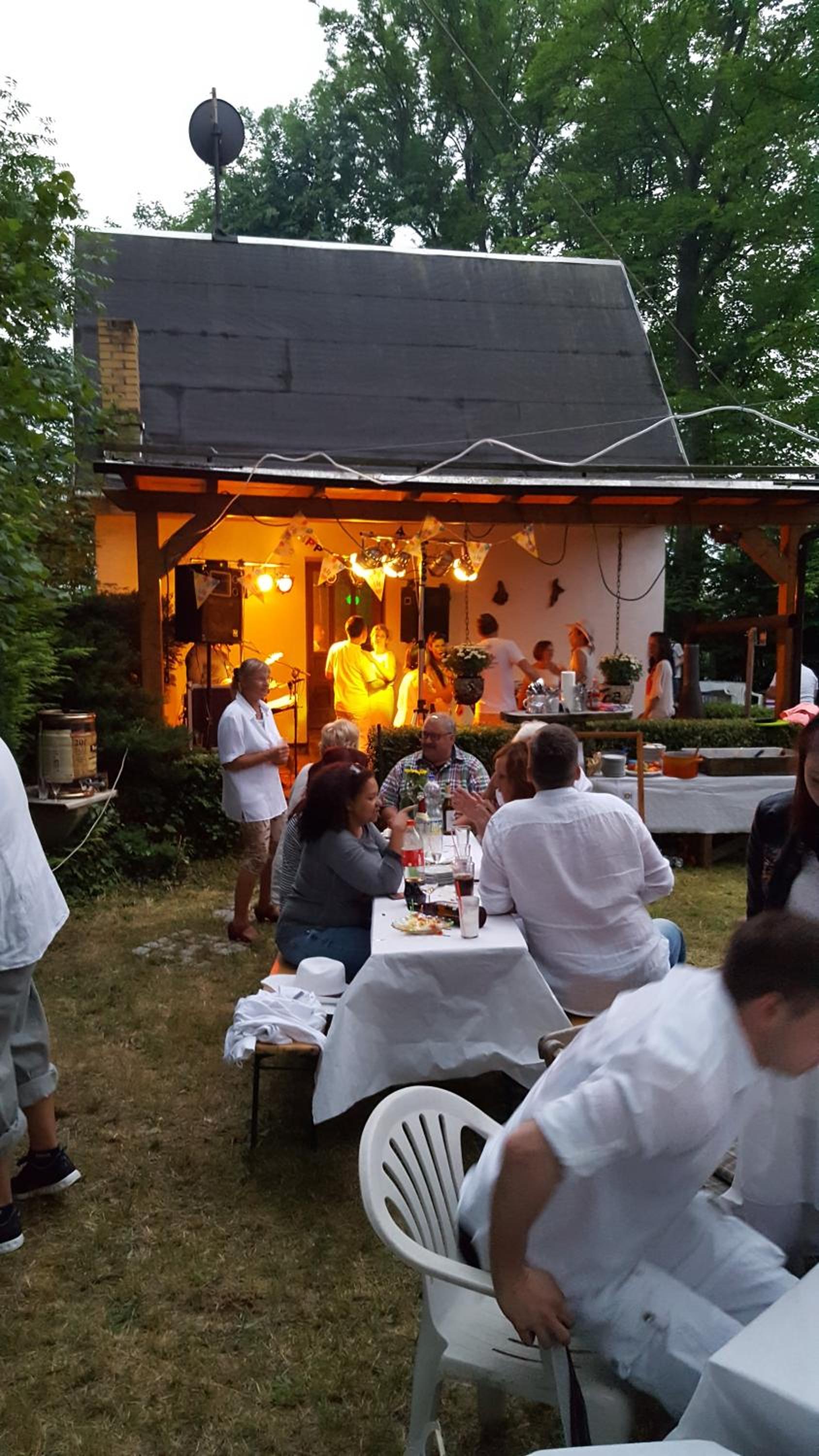 Behagliches Haus mit Kamin und Wärmepumpe