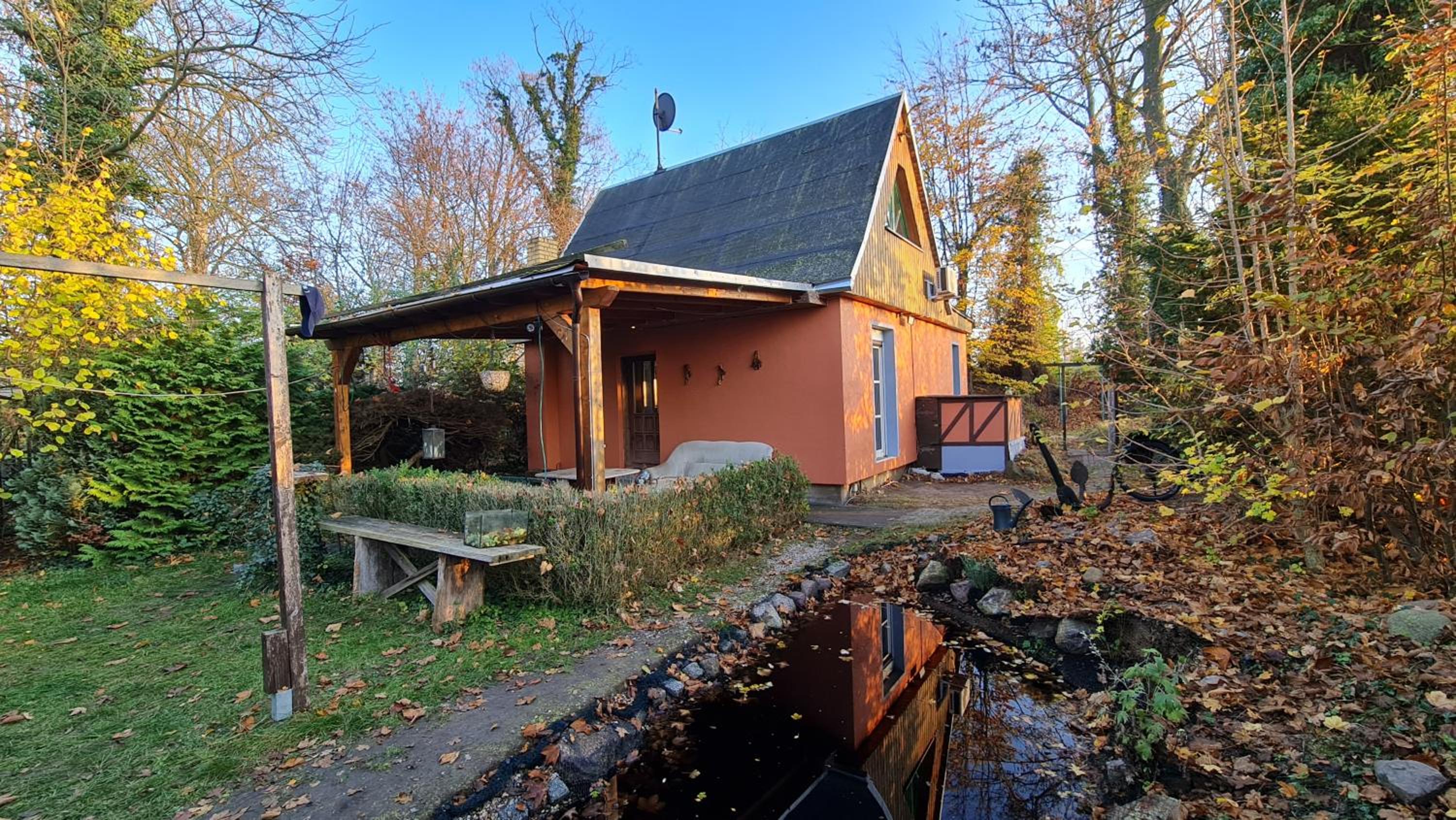 Behagliches Haus mit Kamin und Wärmepumpe